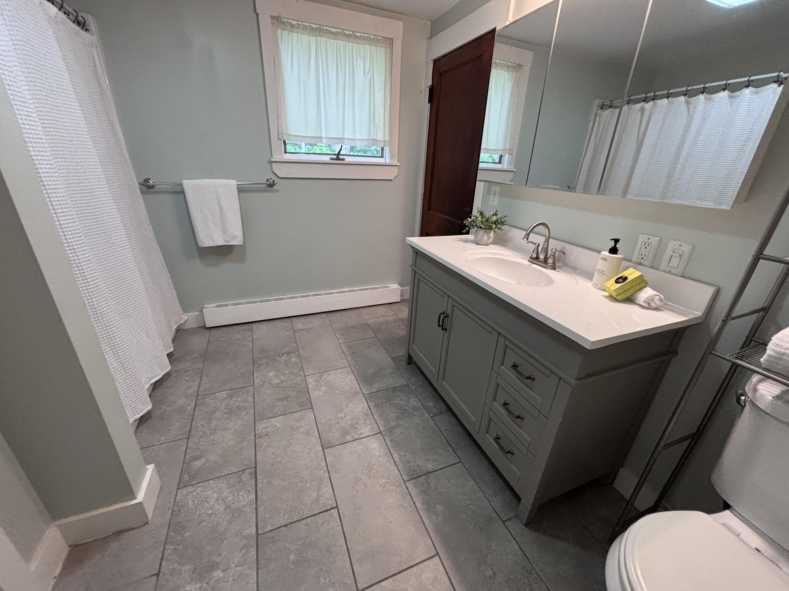 47 Field Avenue Property Photo 24
