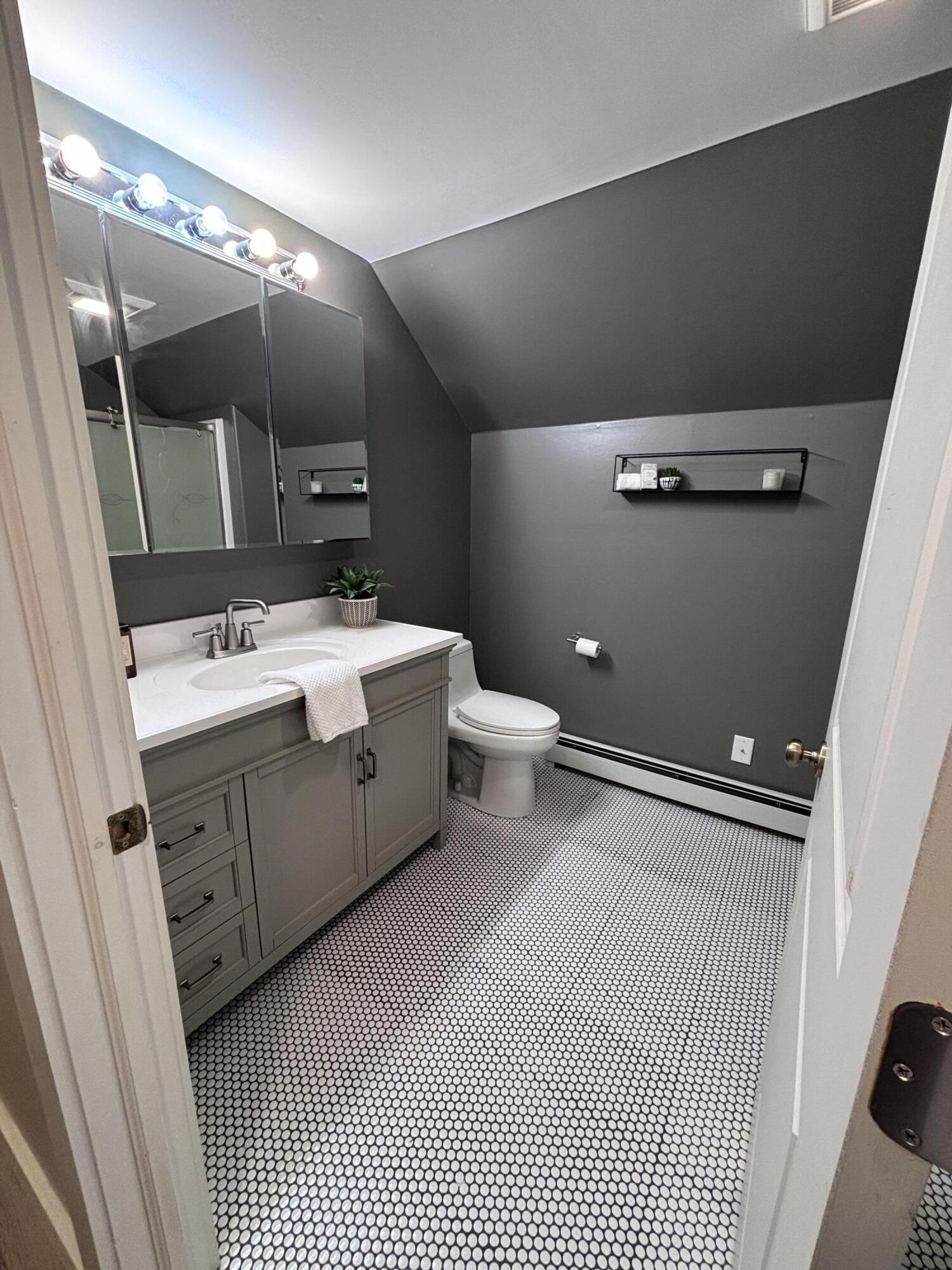 47 Field Avenue Property Photo 35
