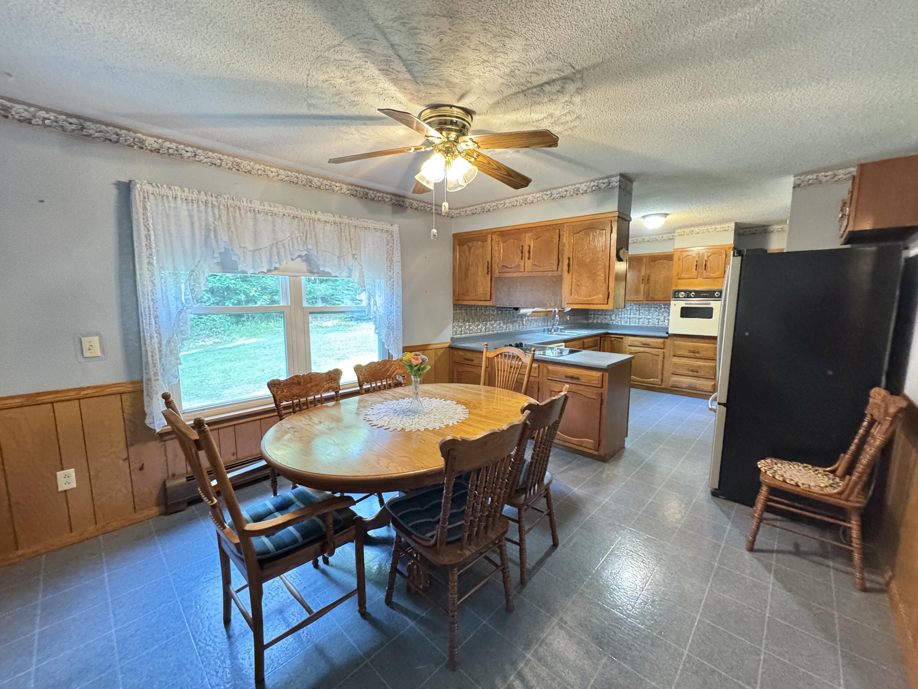19 Scotts Lane Property Photo 5