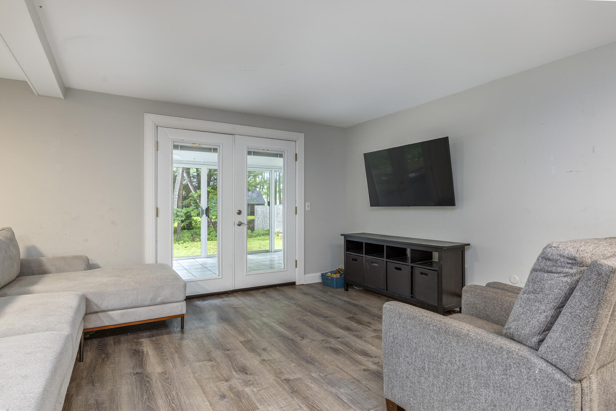 17 Ole Ironside Lane Property Photo 11
