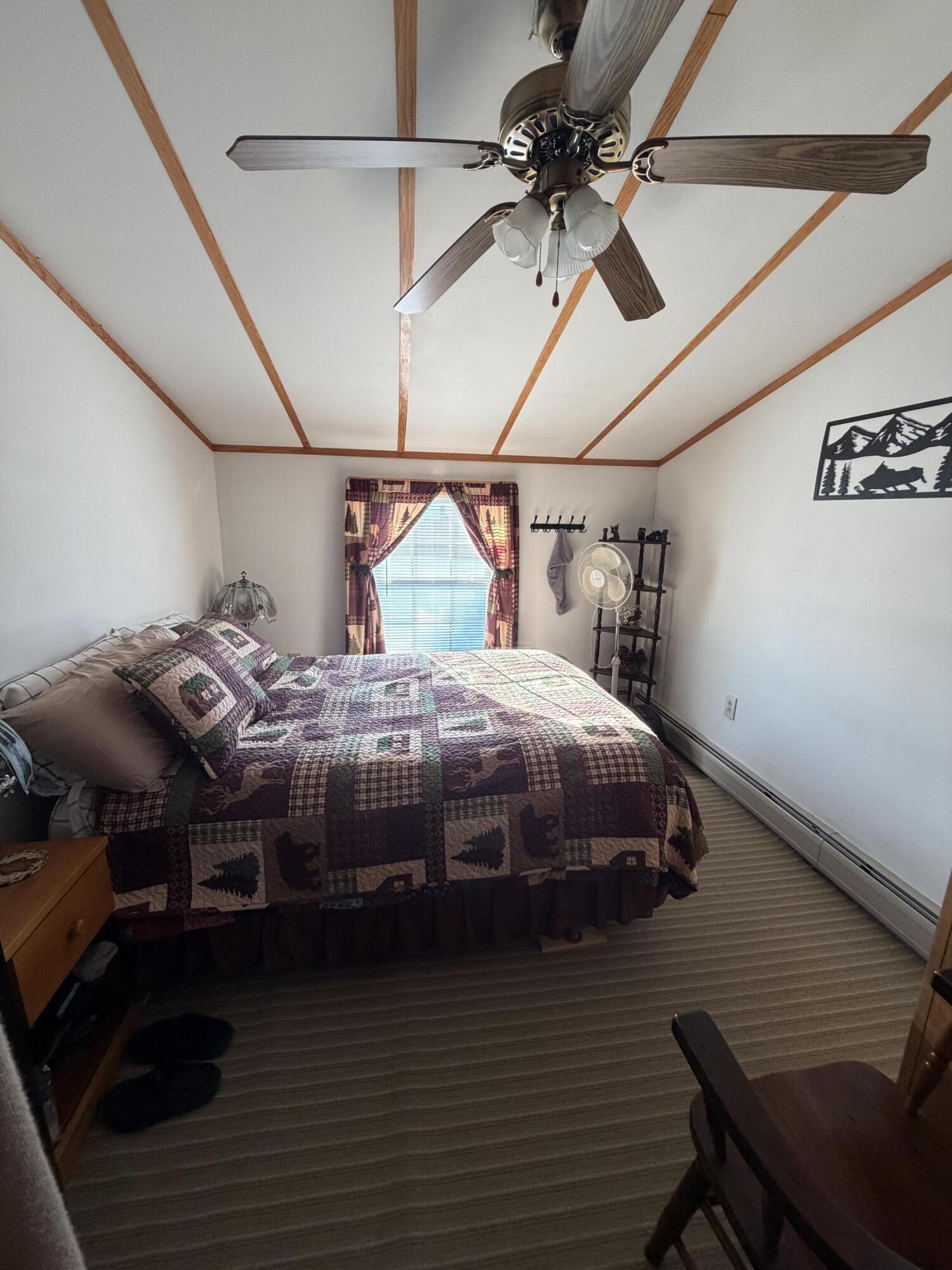 4 Coburn Avenue E Property Photo 14