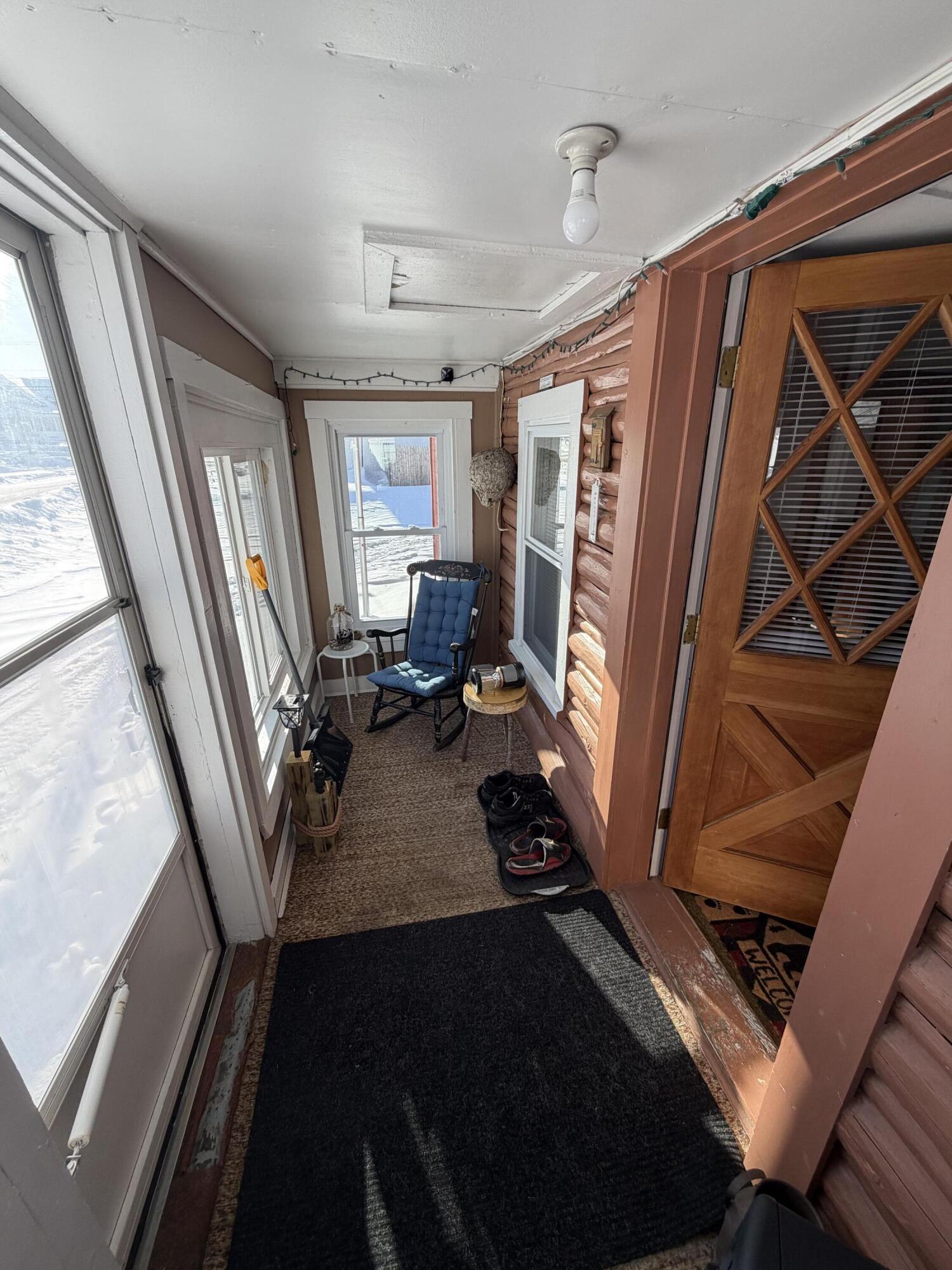 4 Coburn Avenue E Property Photo 23