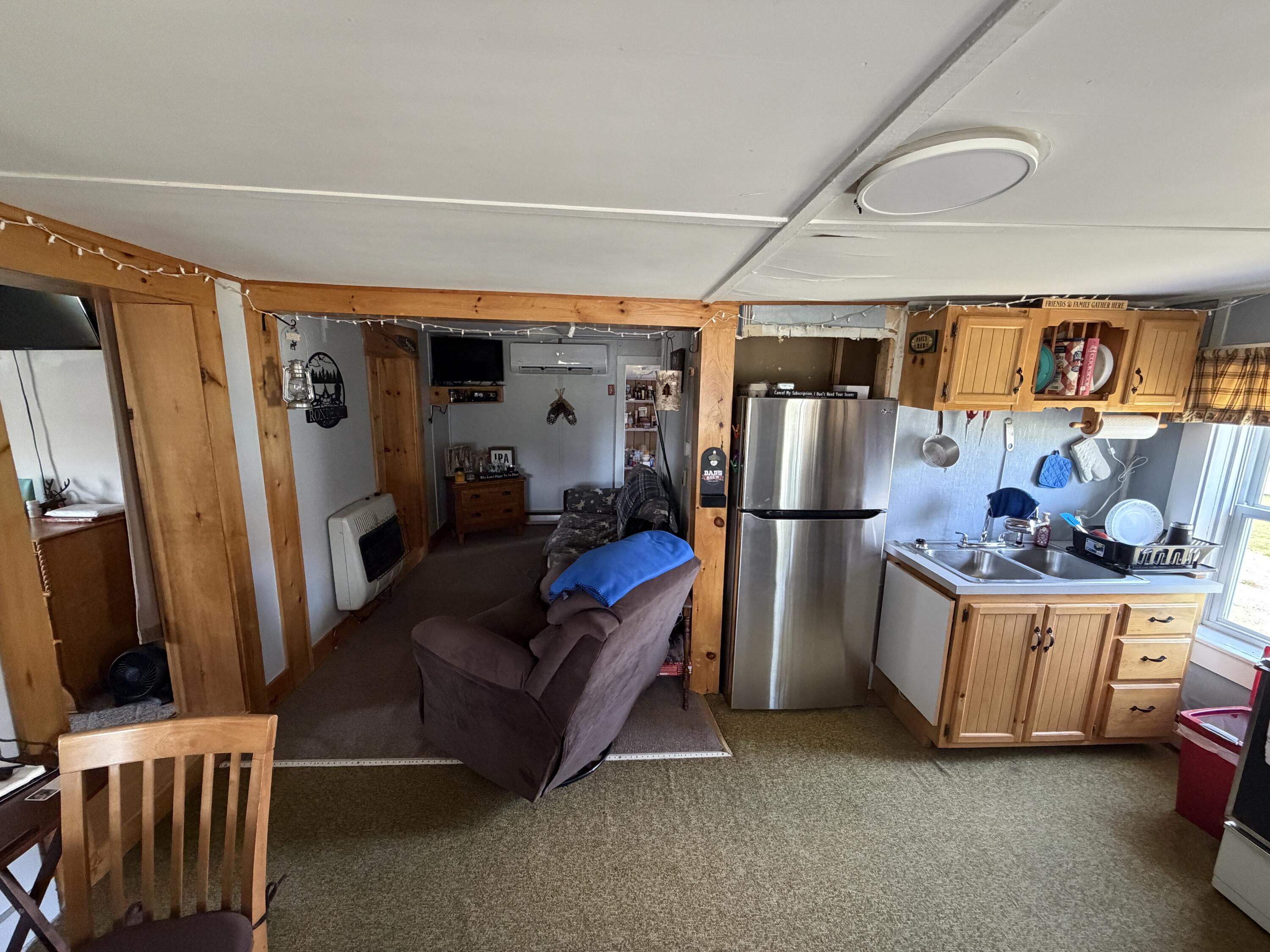 4 Coburn Avenue E Property Photo 26