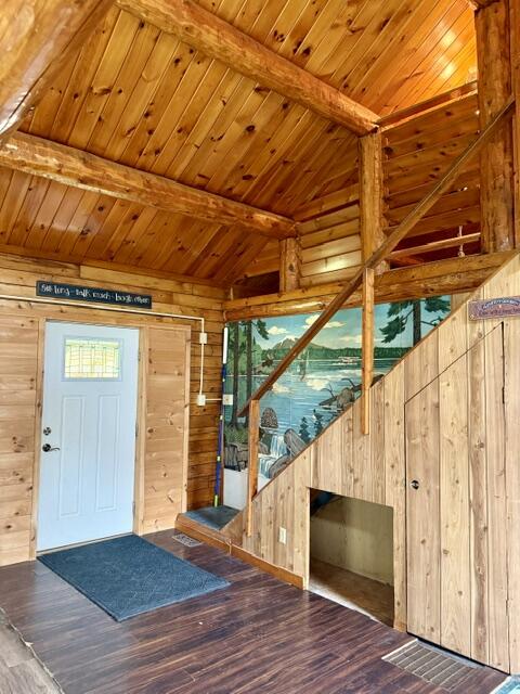 1337 E Plantation Road Property Photo 3