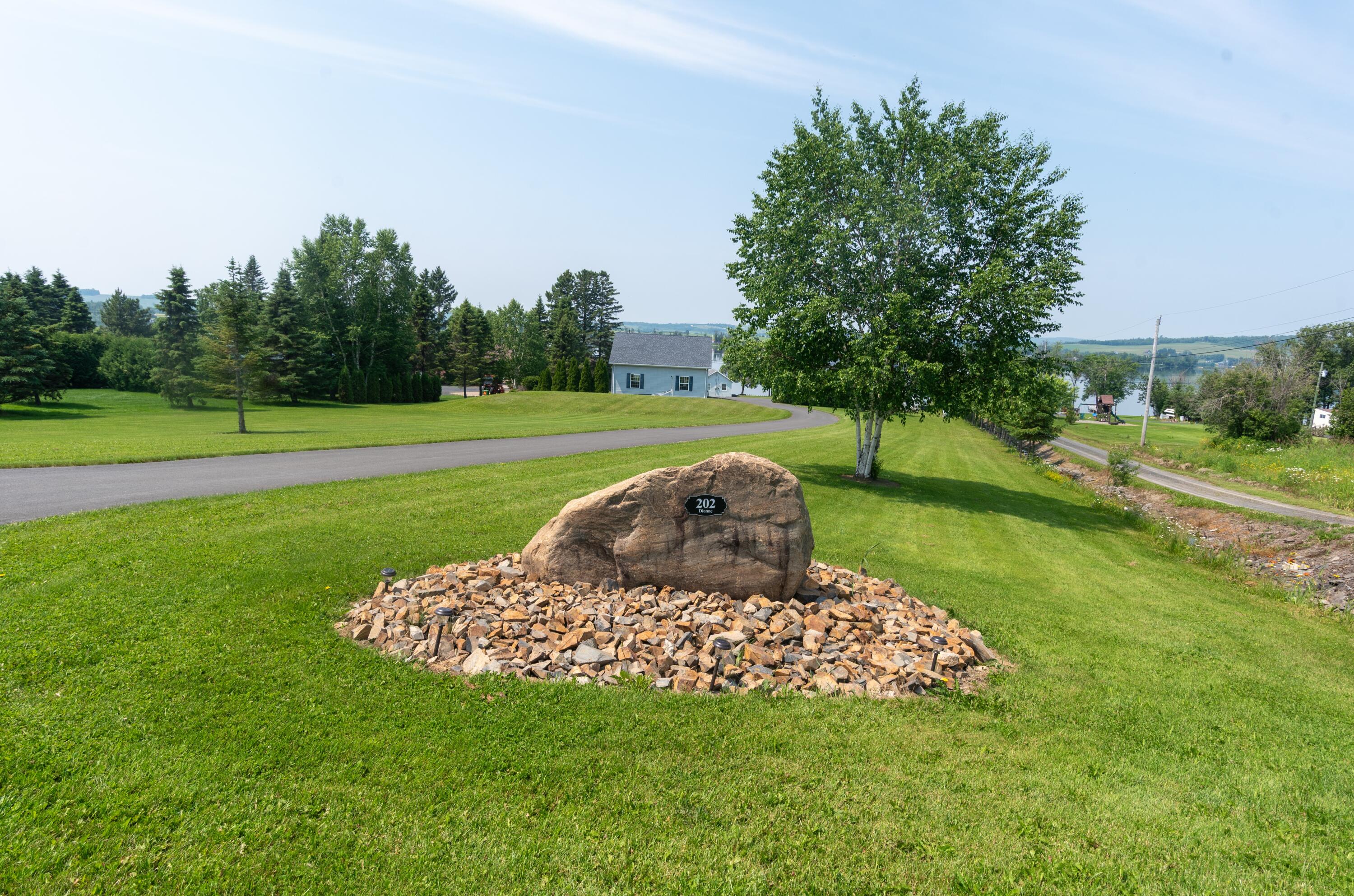 149 & 161 Lake Shore Road Lot 202 Property Photo 4