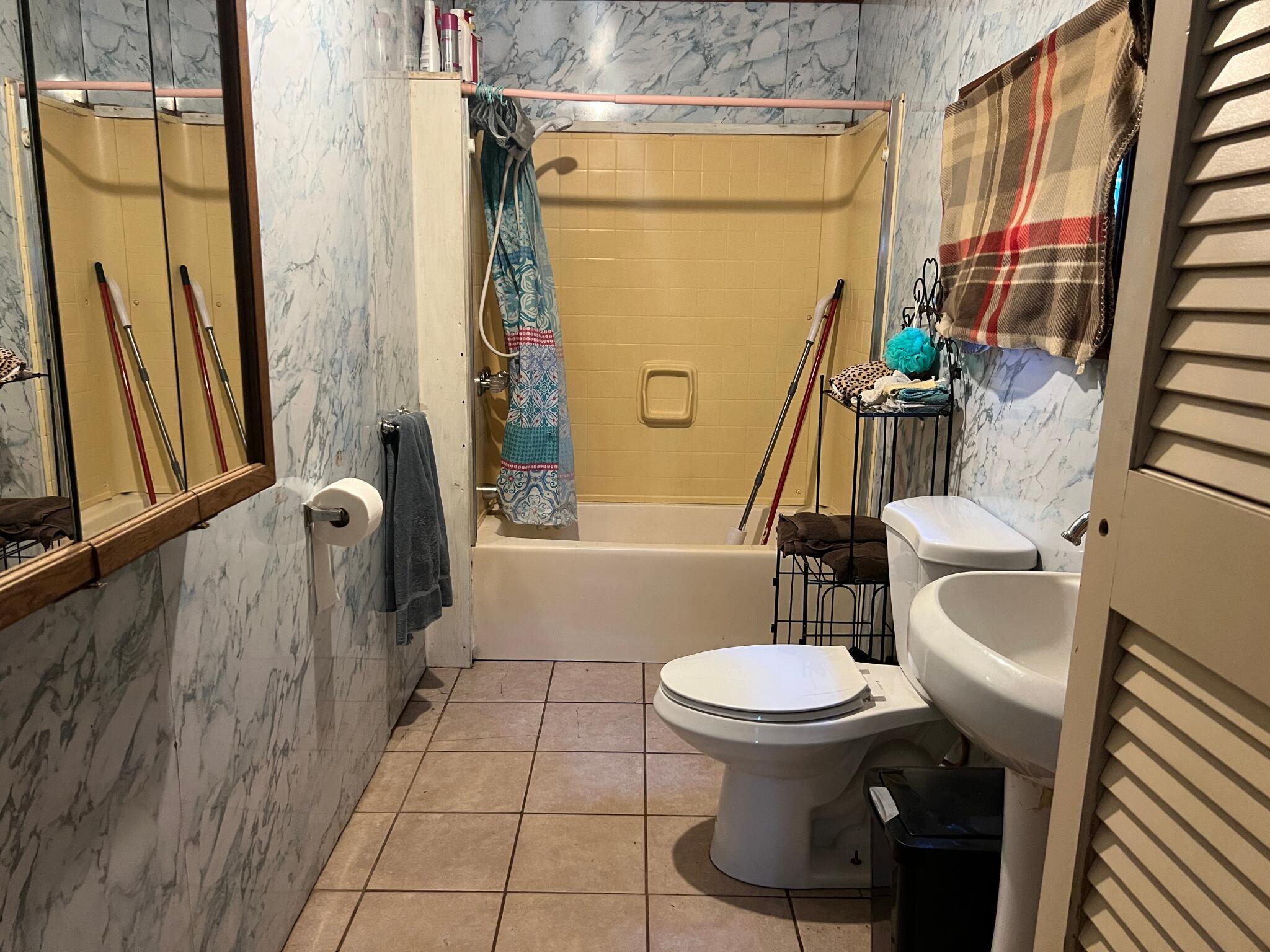 494 Snow Hill Road Property Photo 4