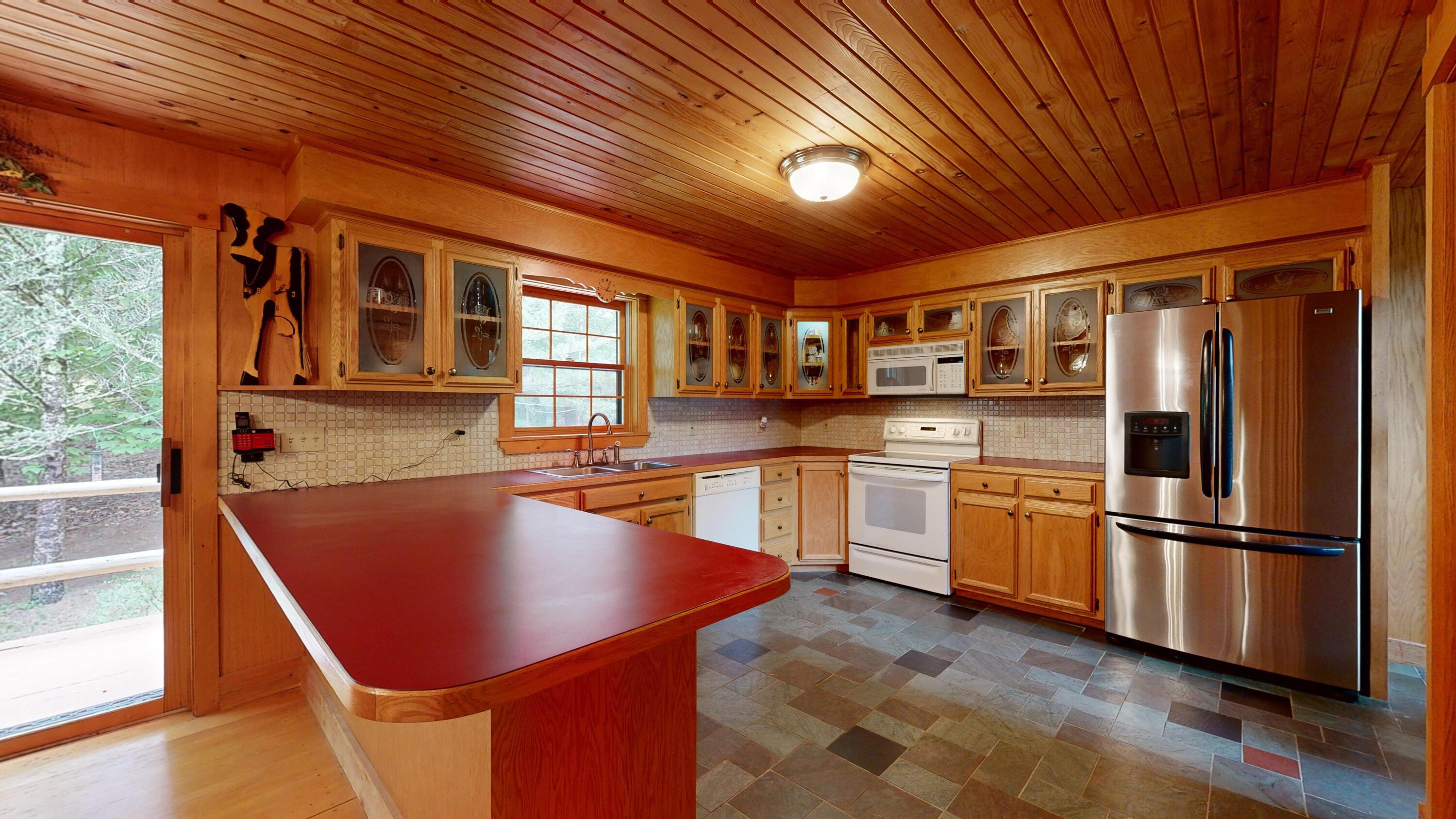410 Dennis Hill Road Property Photo 7