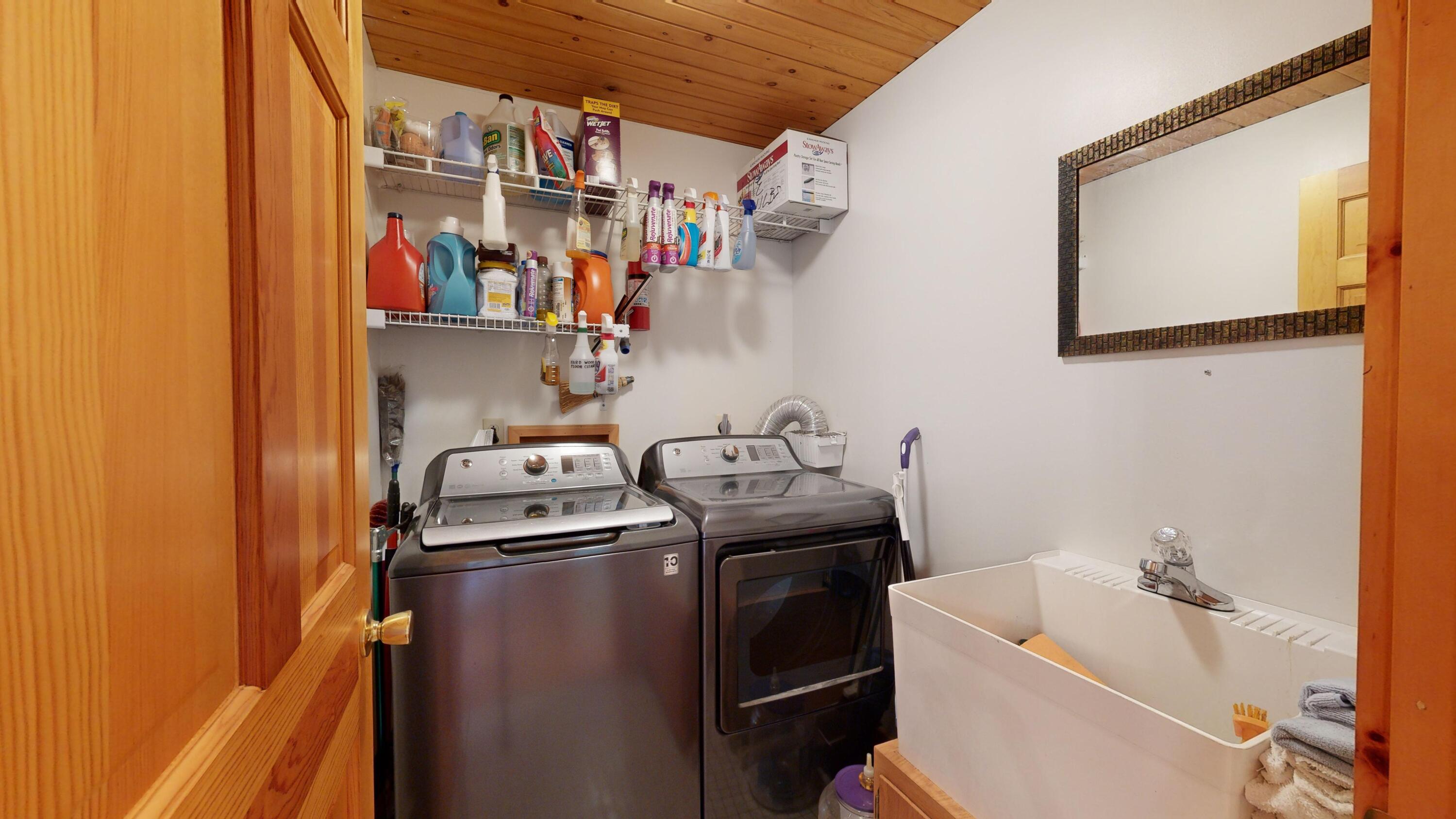 410 Dennis Hill Road Property Photo 23
