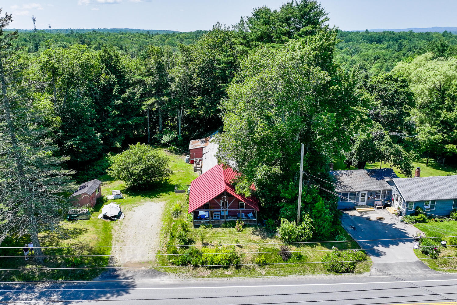 128 Swan Lake Avenue Property Photo 1