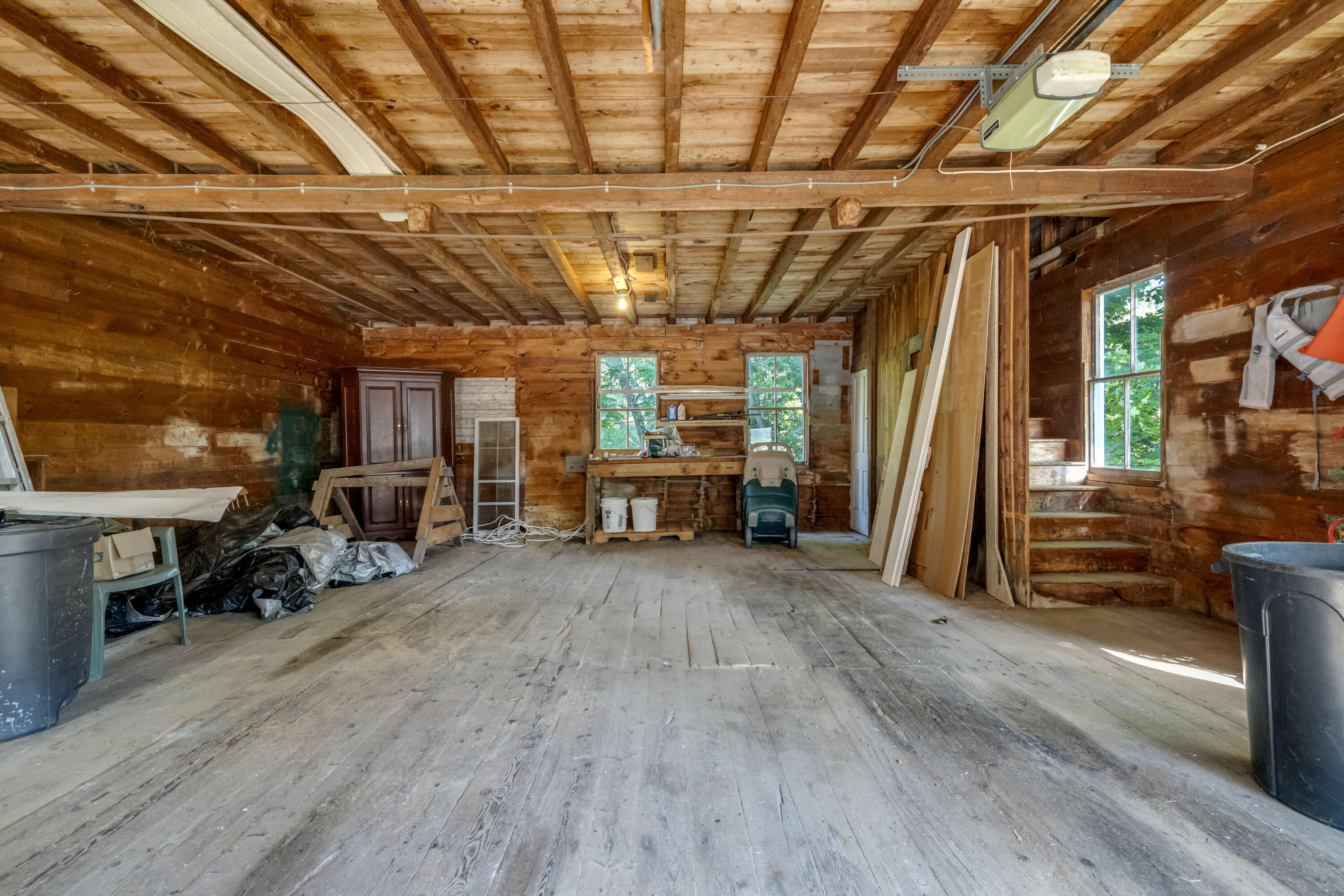 586 Plains Road Property Photo 61