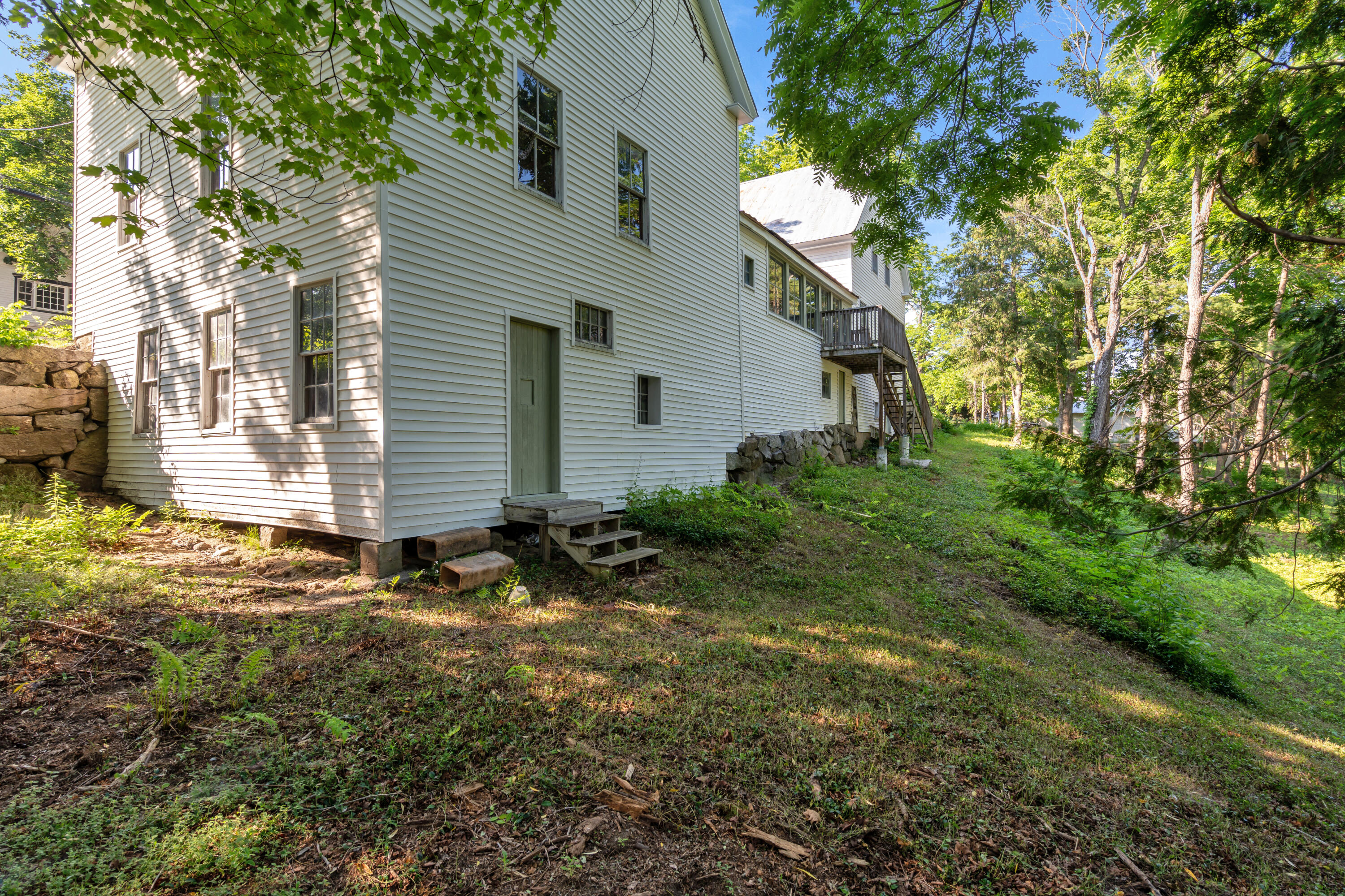 586 Plains Road Property Photo 68