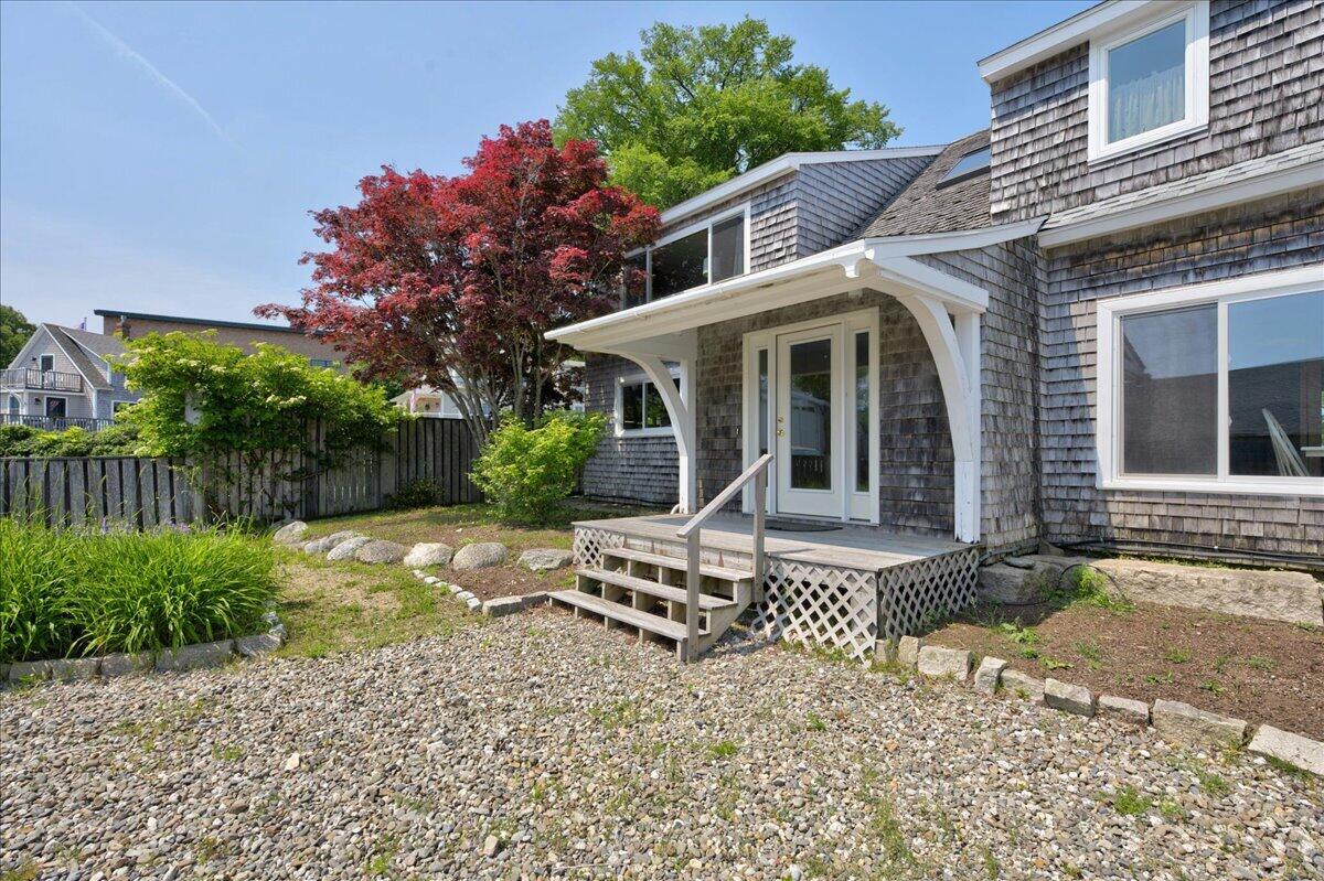 109 + 113 Shore Road Property Photo 3