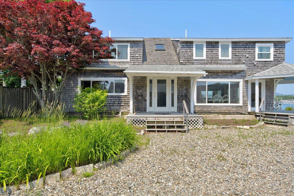 109 + 113 Shore Road Property Photo 4