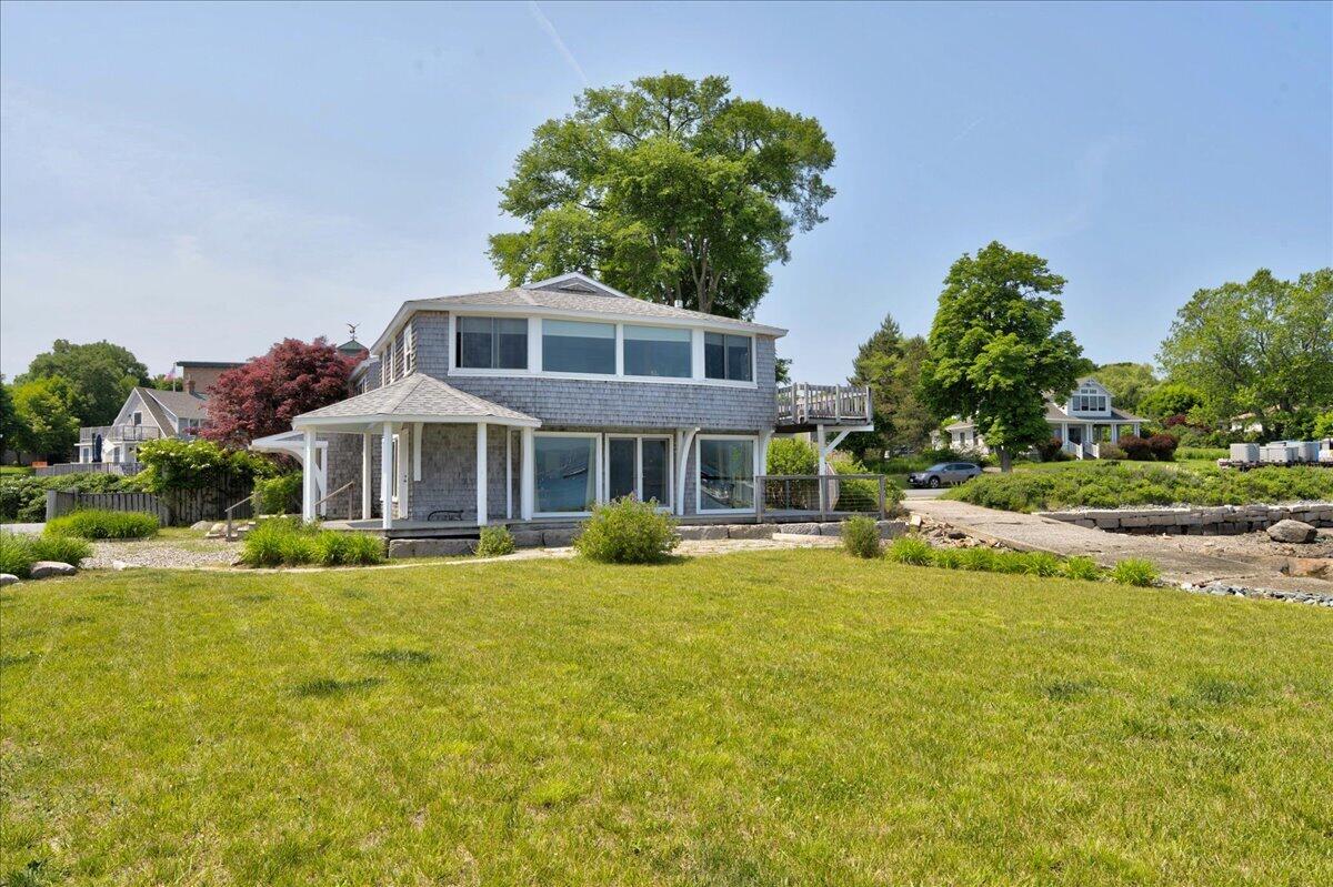 109 + 113 Shore Road Property Photo 6