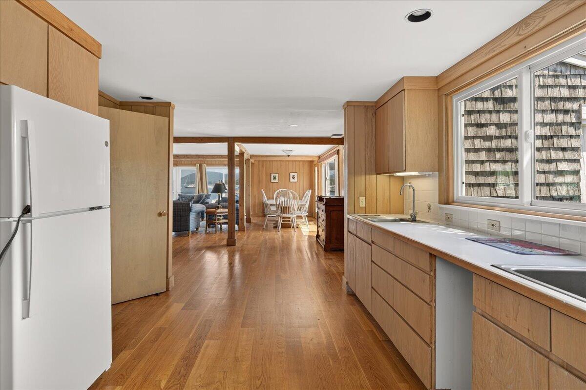 109 + 113 Shore Road Property Photo 15