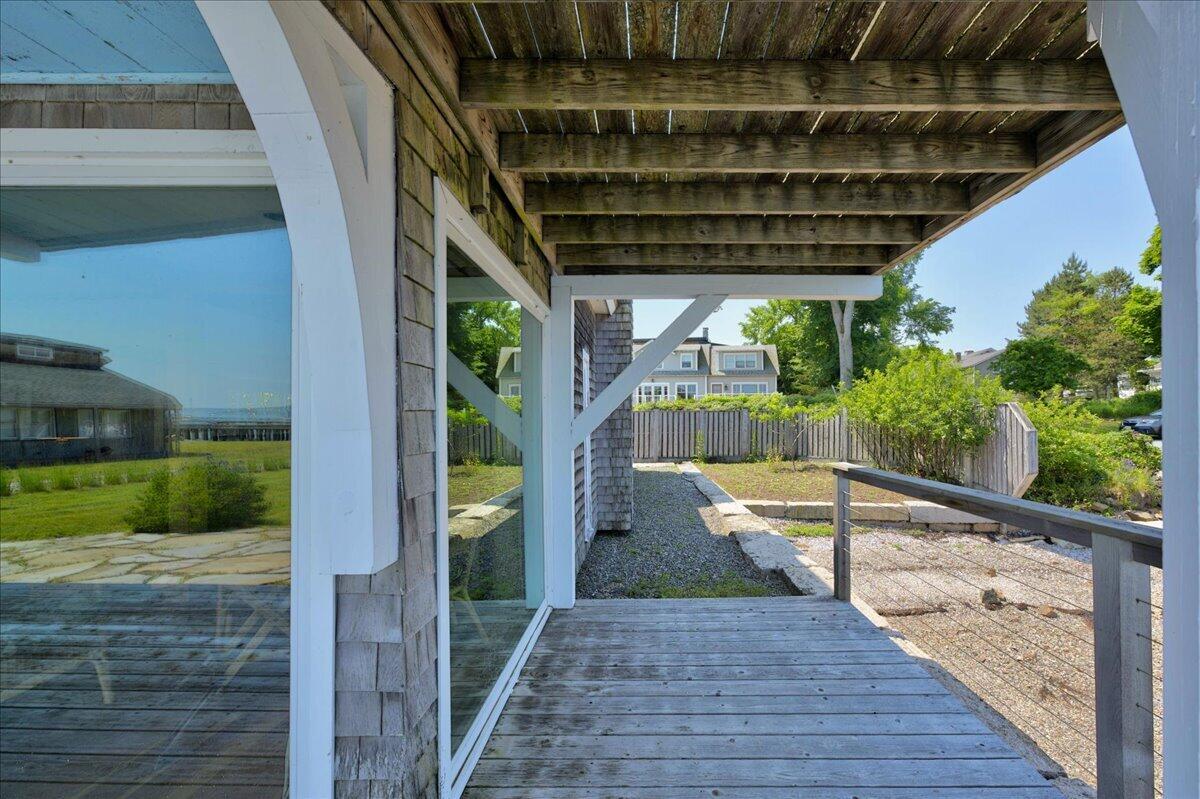 109 + 113 Shore Road Property Photo 38