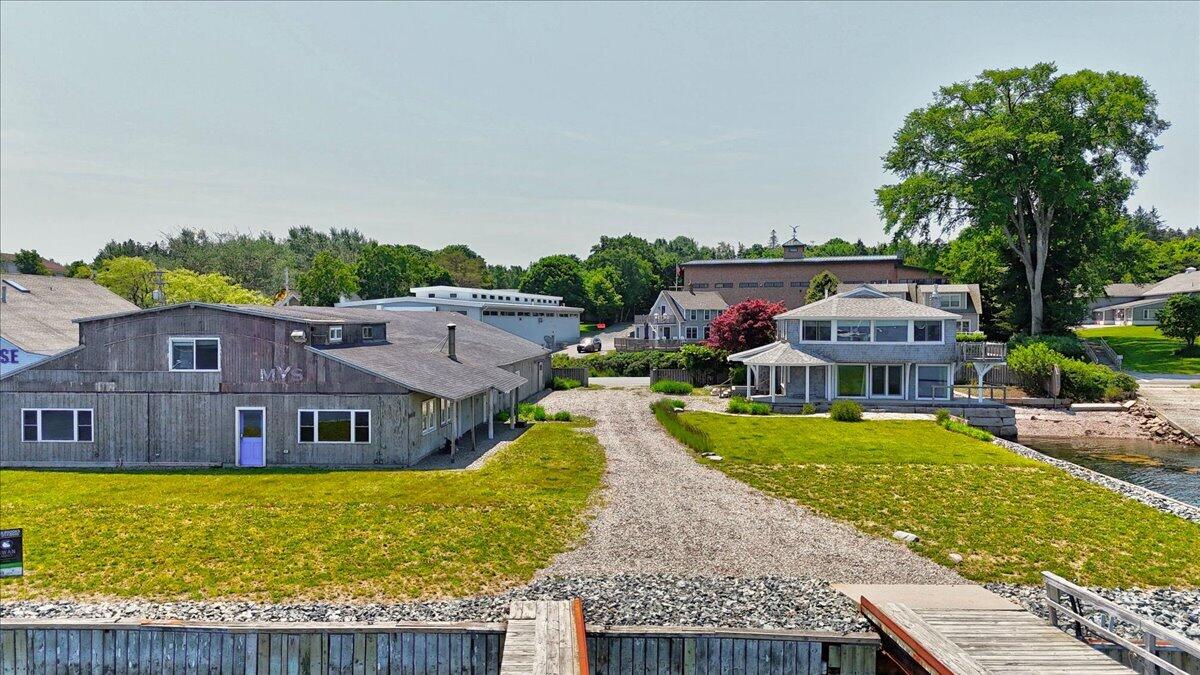 109 + 113 Shore Road Property Photo 66