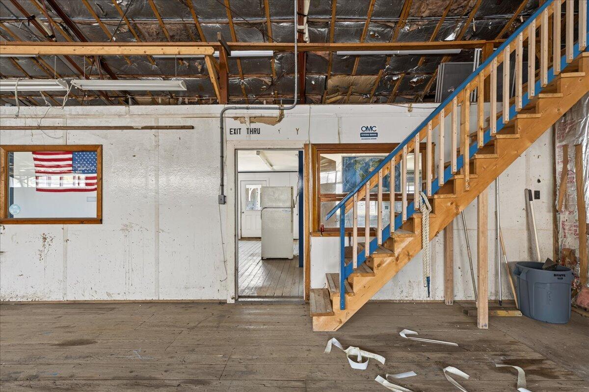109 + 113 Shore Road Property Photo 68