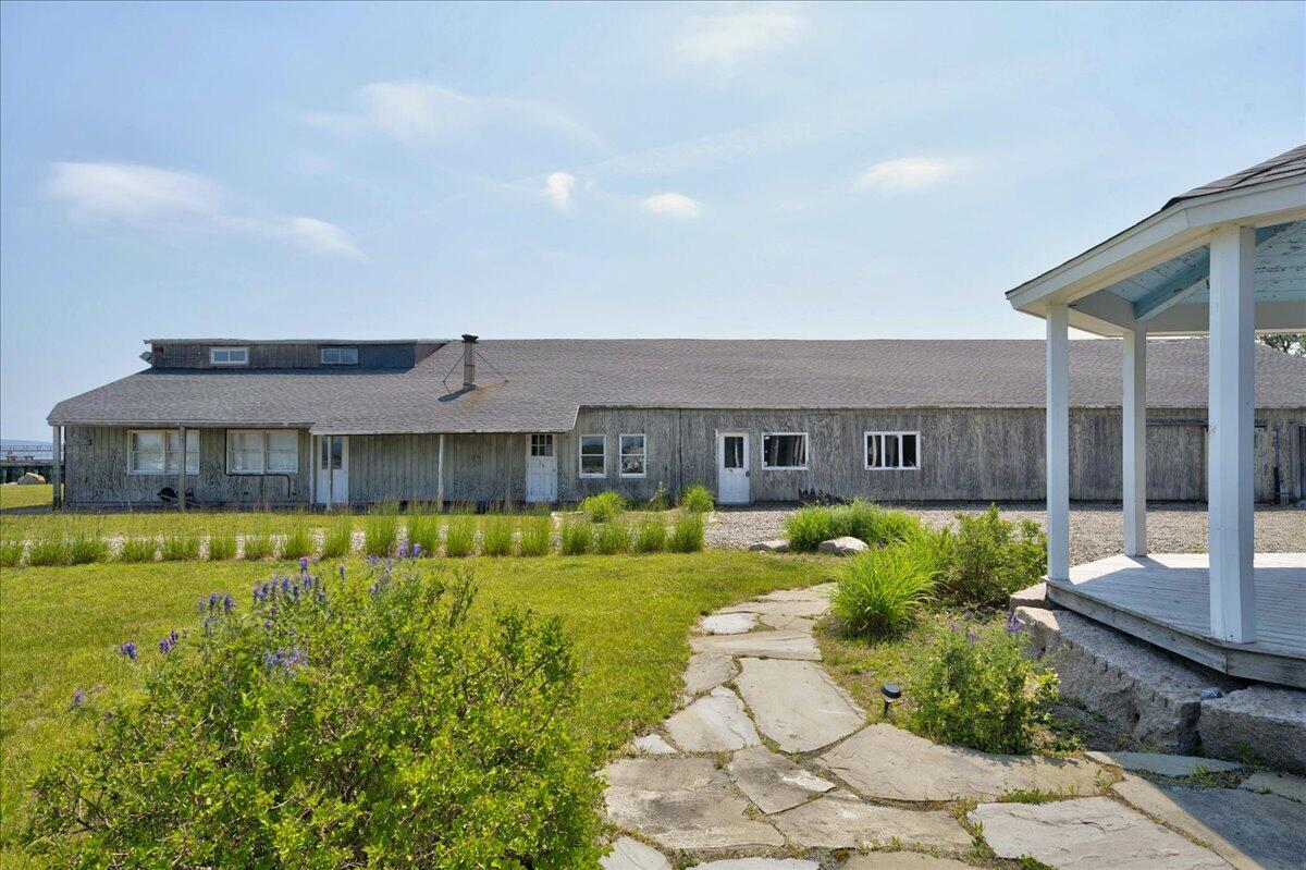 109 + 113 Shore Road Property Photo 74