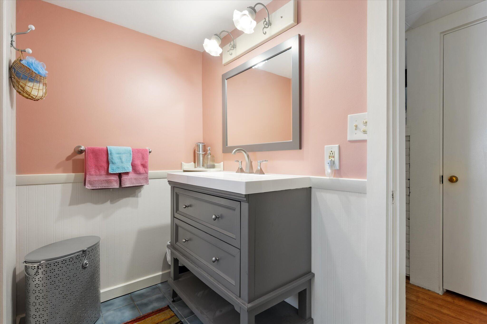 1224 Dover Road Property Photo 19