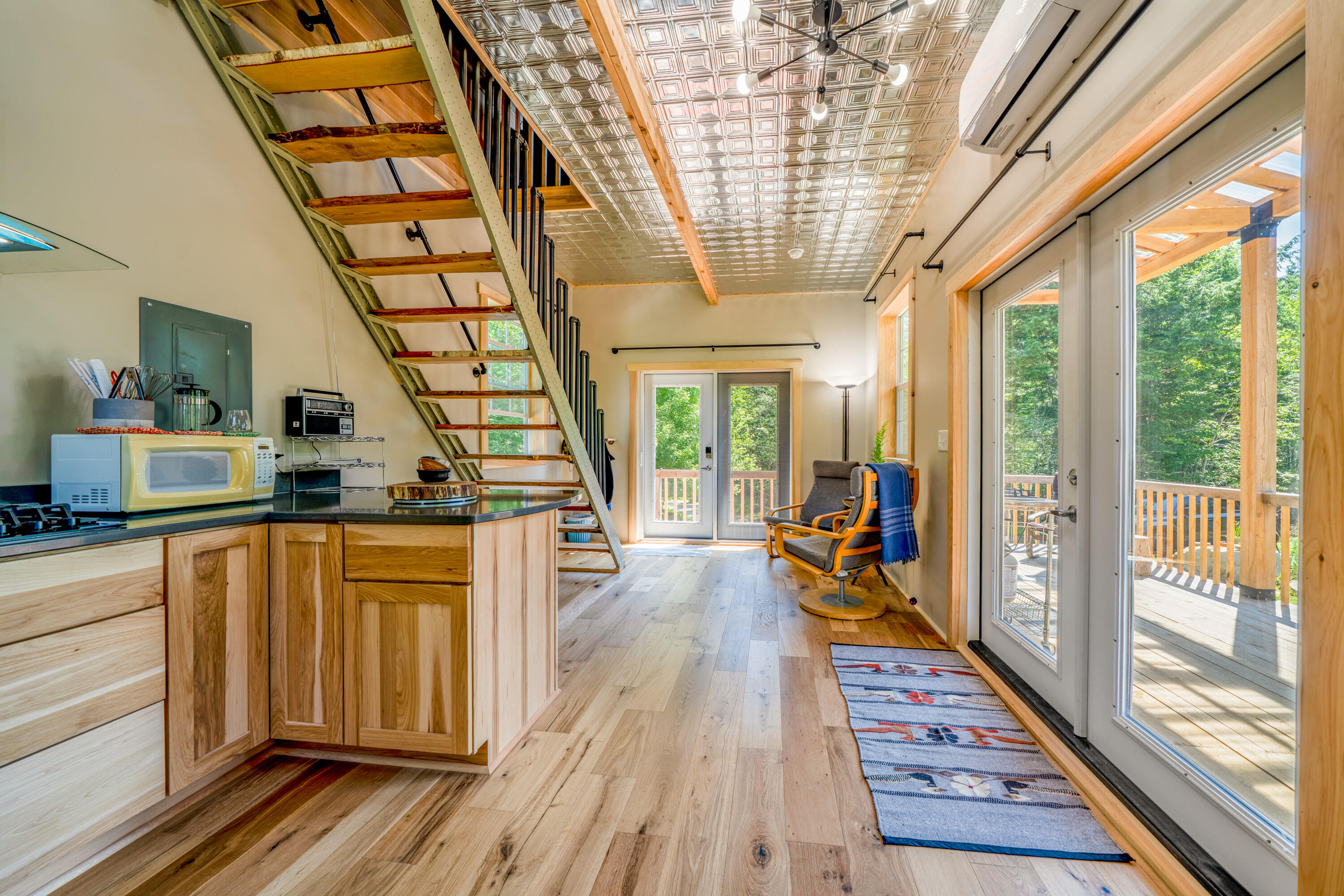 124 Albin Road Property Photo 12