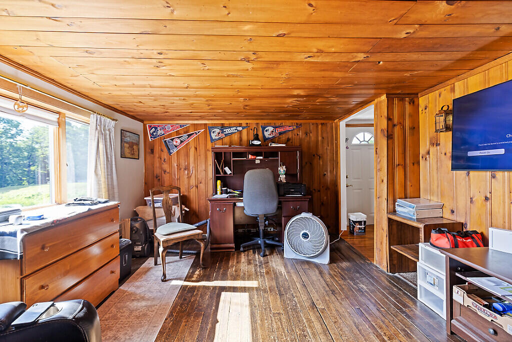 2522 N Belfast Avenue Property Photo 17