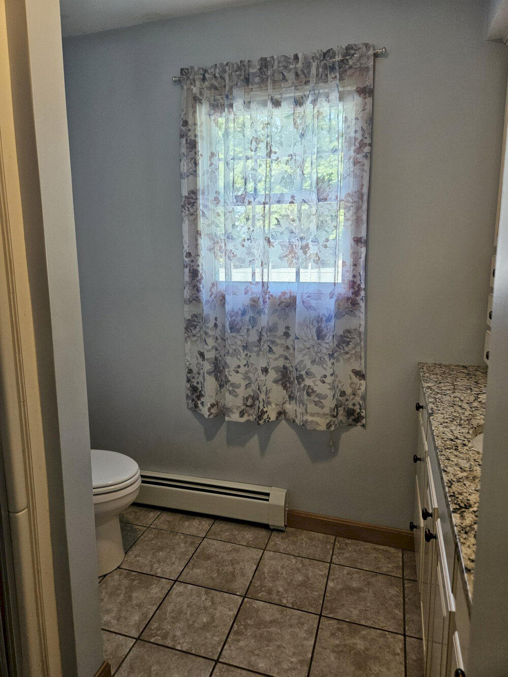 1029 E River Road Property Photo 25