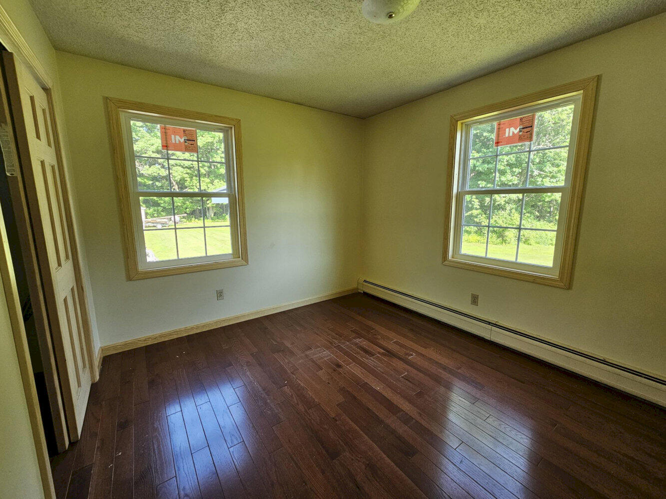1029 E River Road Property Photo 27