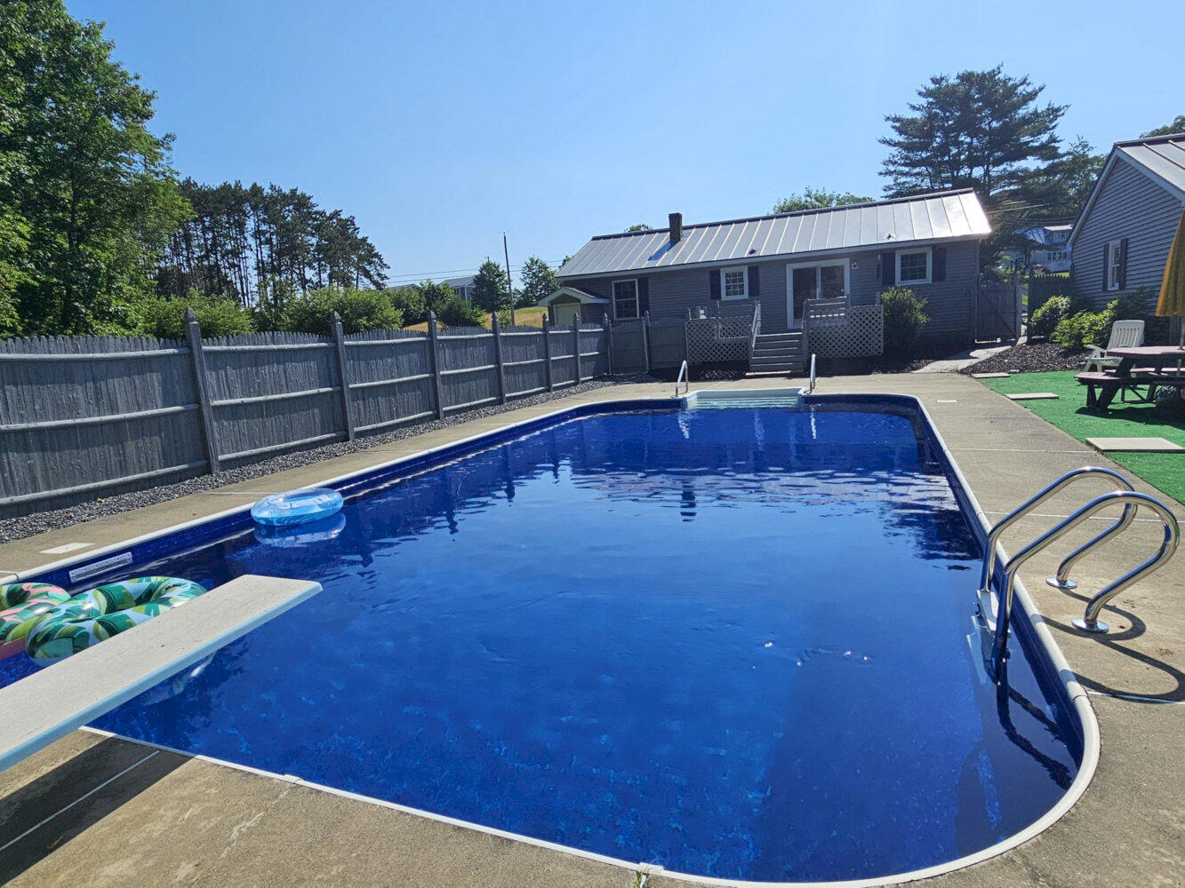 1029 E River Road Property Photo 44