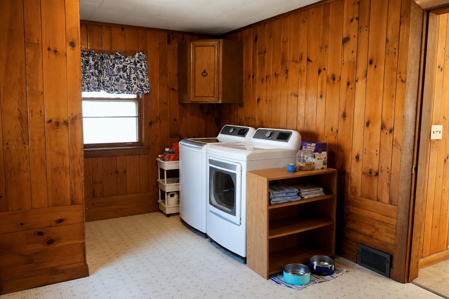 262 Hartland Avenue Property Photo 19