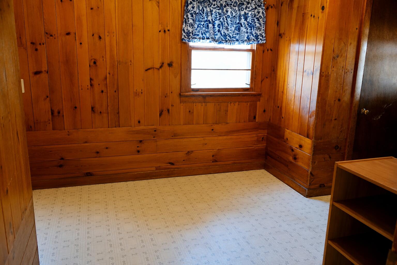 262 Hartland Avenue Property Photo 20
