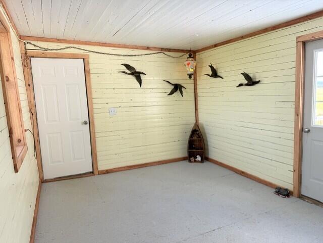 1175 N Houlton Road Road N Property Photo 8