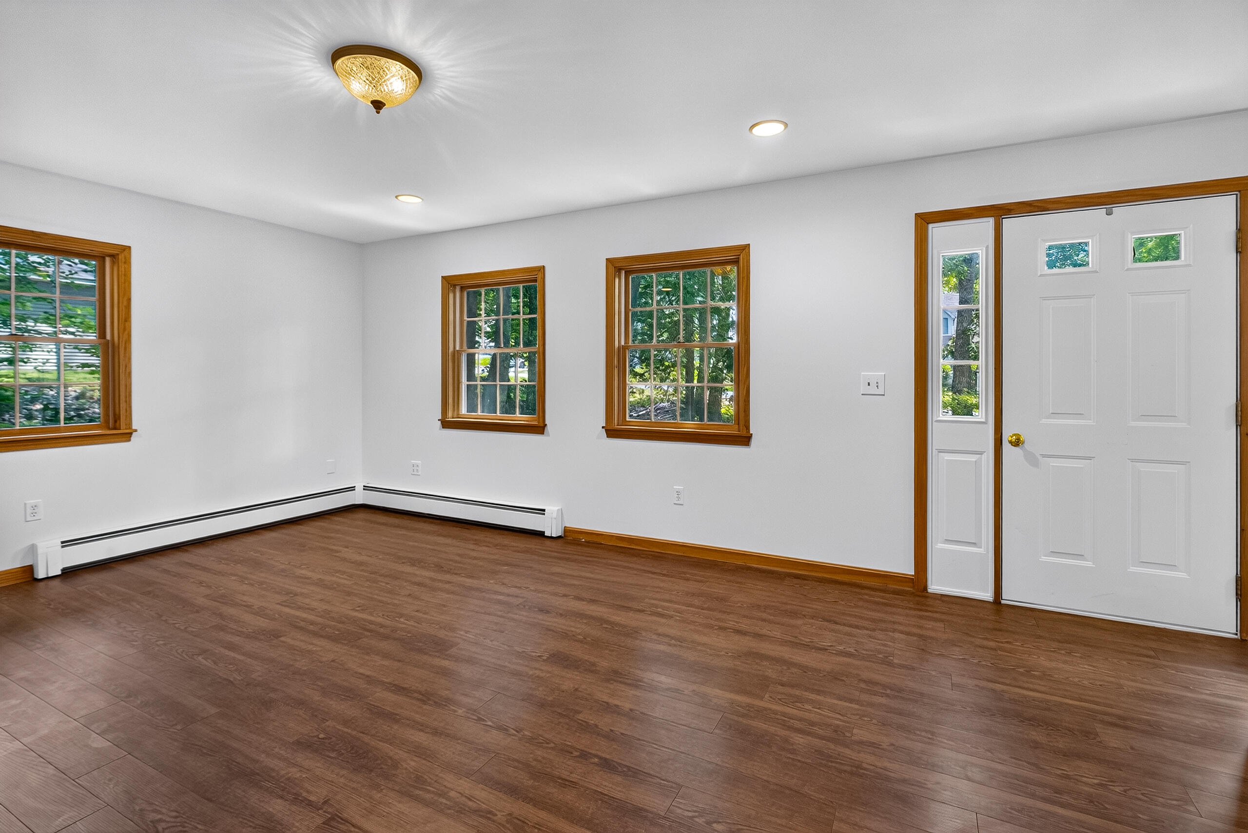 40 Forest Hill Property Photo 35
