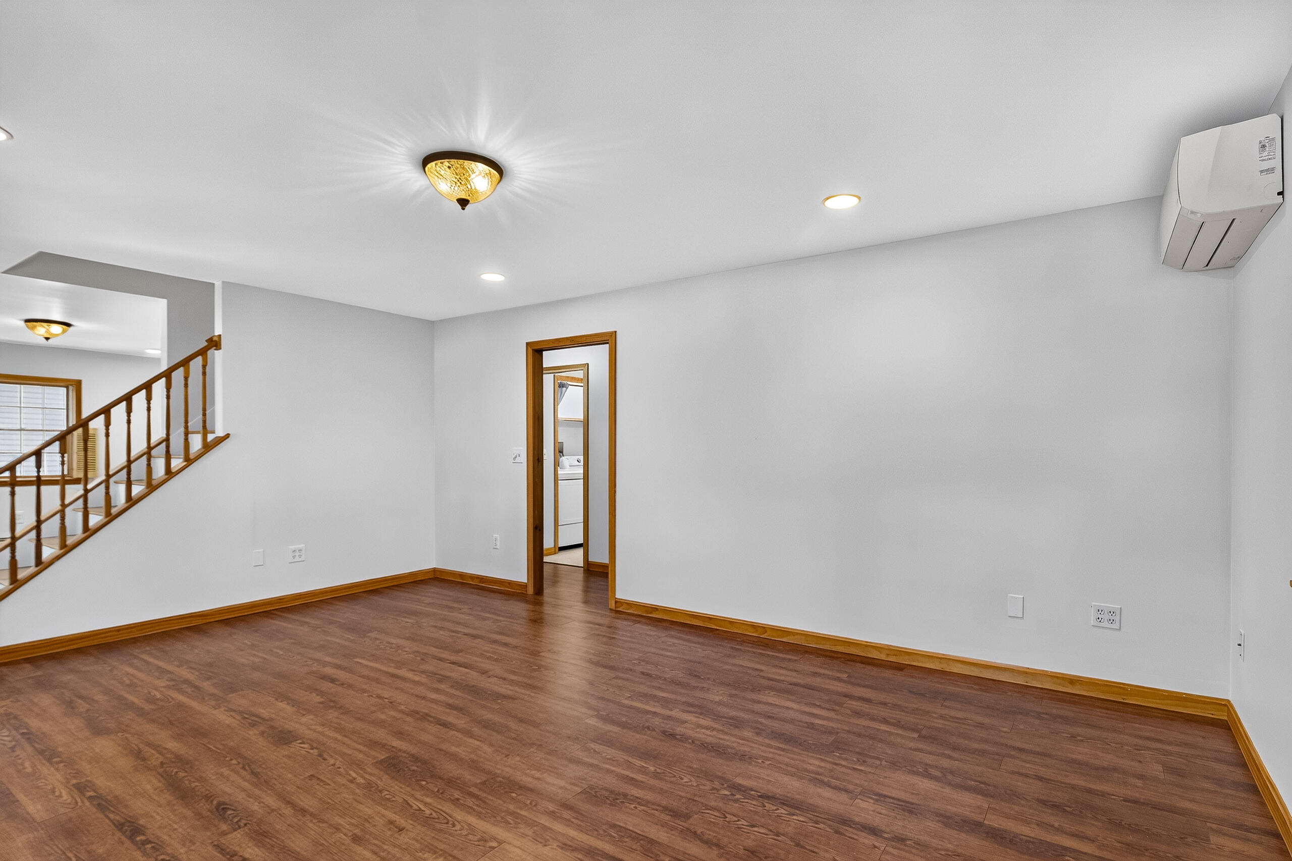 40 Forest Hill Property Photo 37