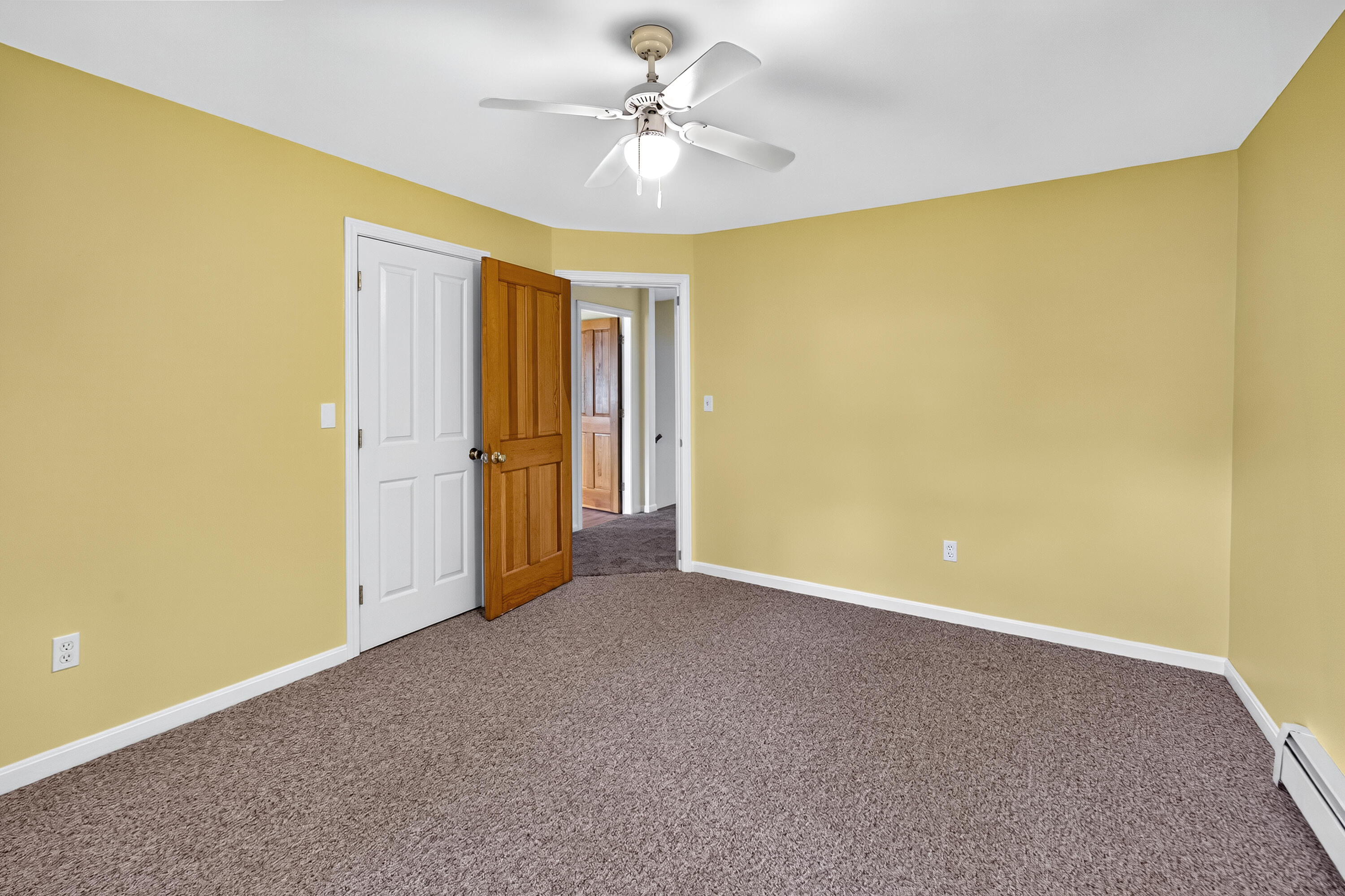 40 Forest Hill Property Photo 57