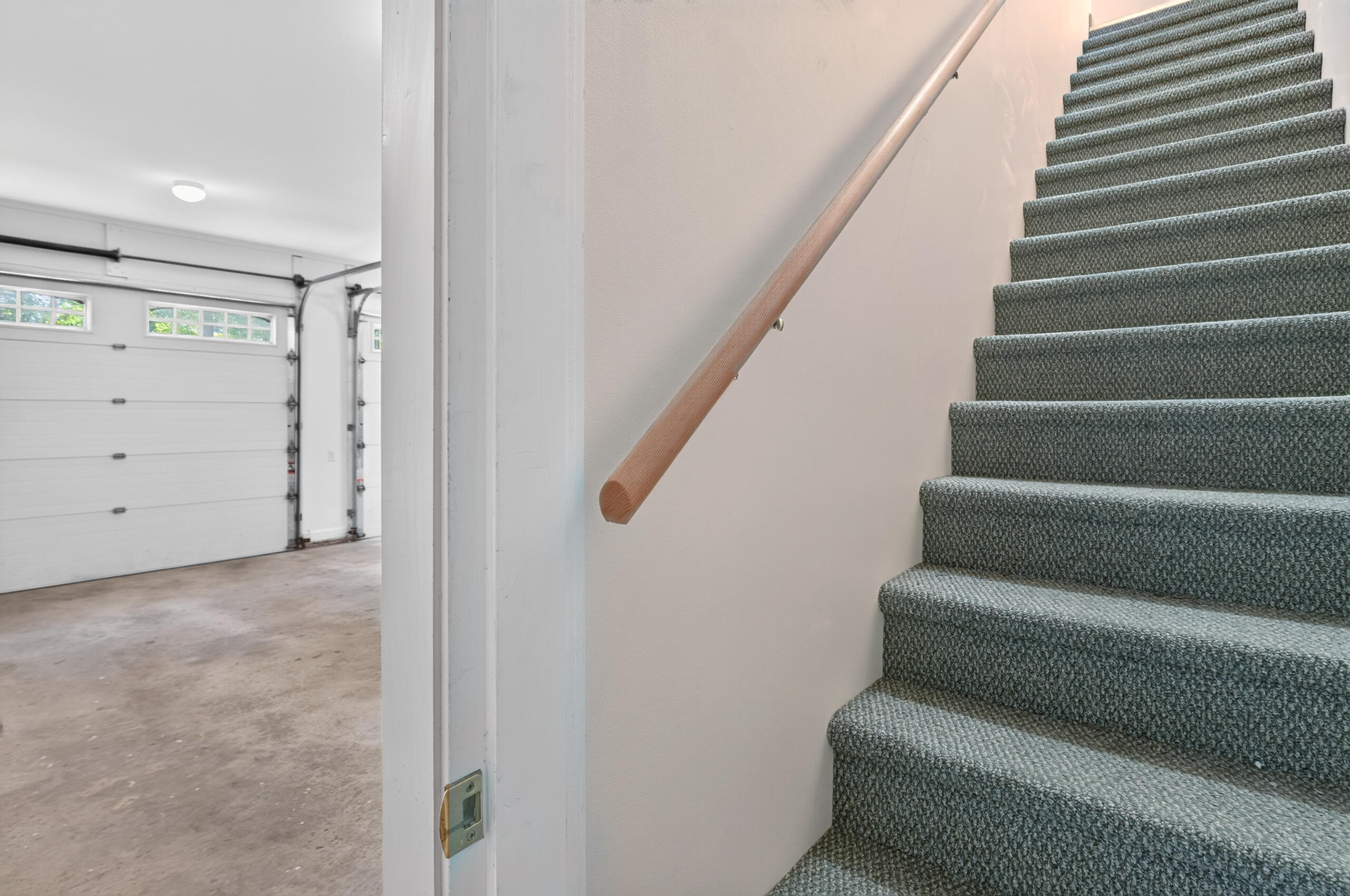 40 Forest Hill Property Photo 63