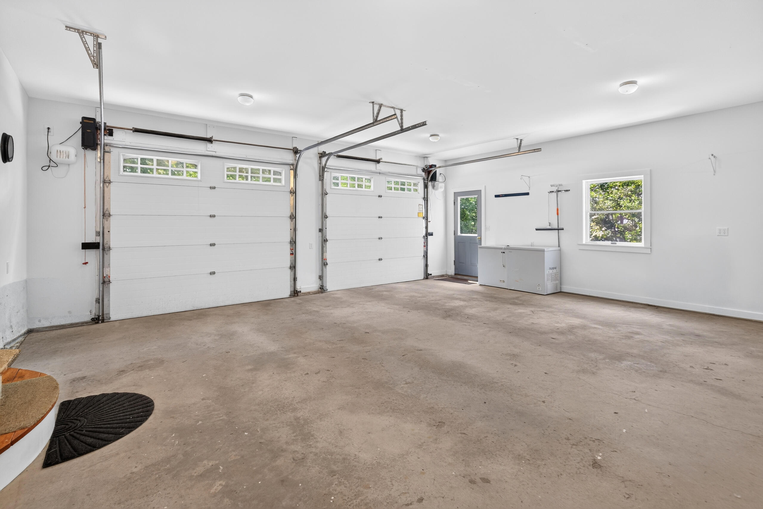 40 Forest Hill Property Photo 72