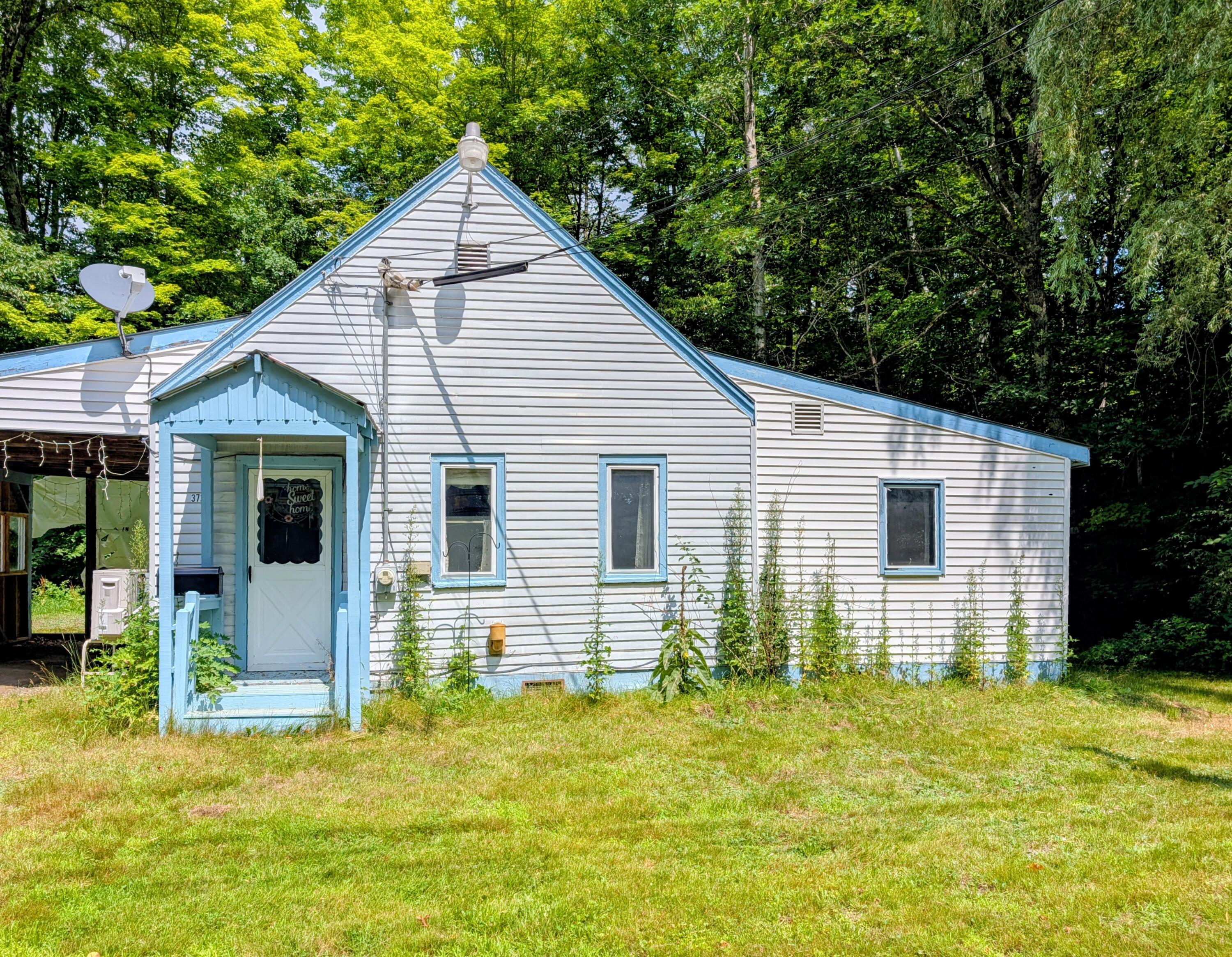 372 River Road Property Photo 3