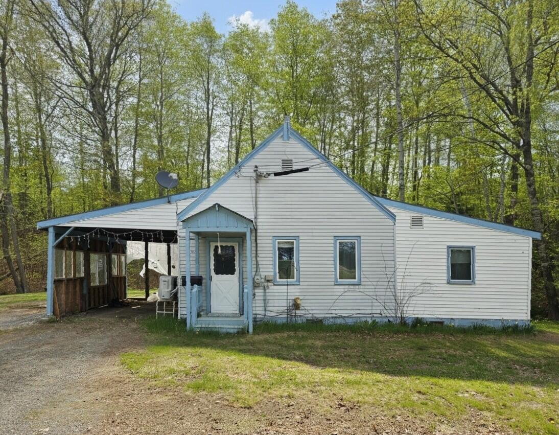 372 River Road Property Photo 11