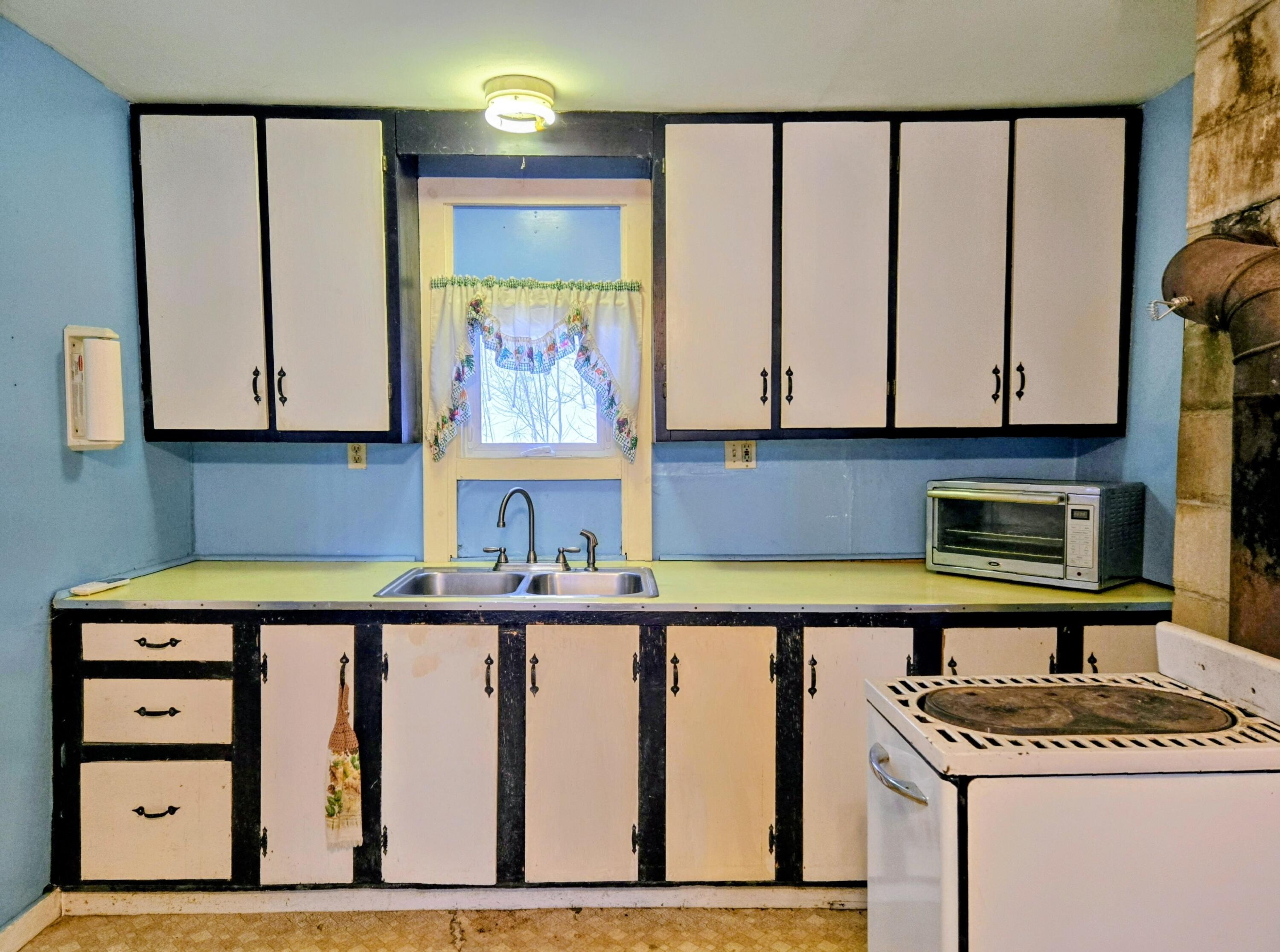 372 River Road Property Photo 20