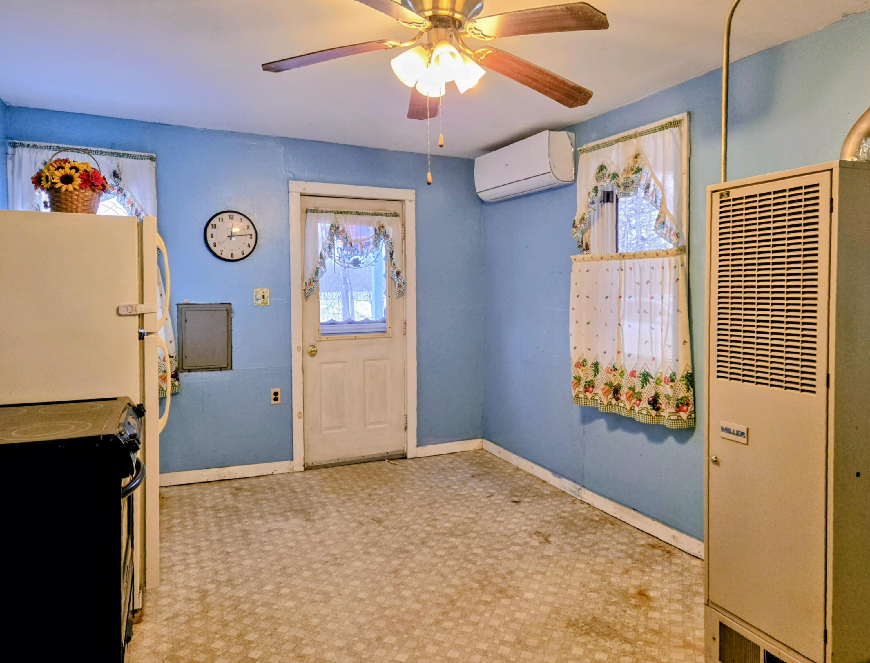 372 River Road Property Photo 23