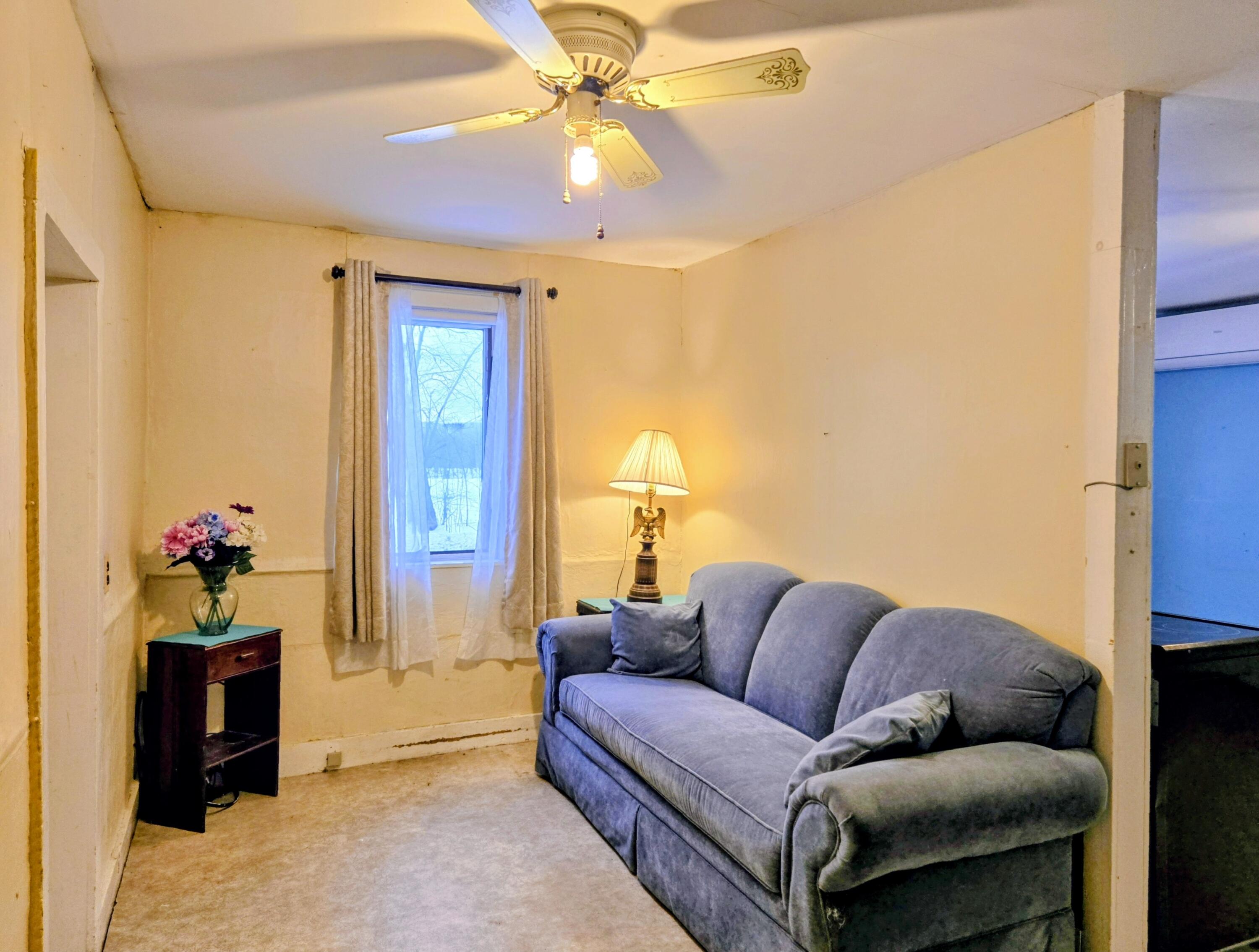372 River Road Property Photo 28