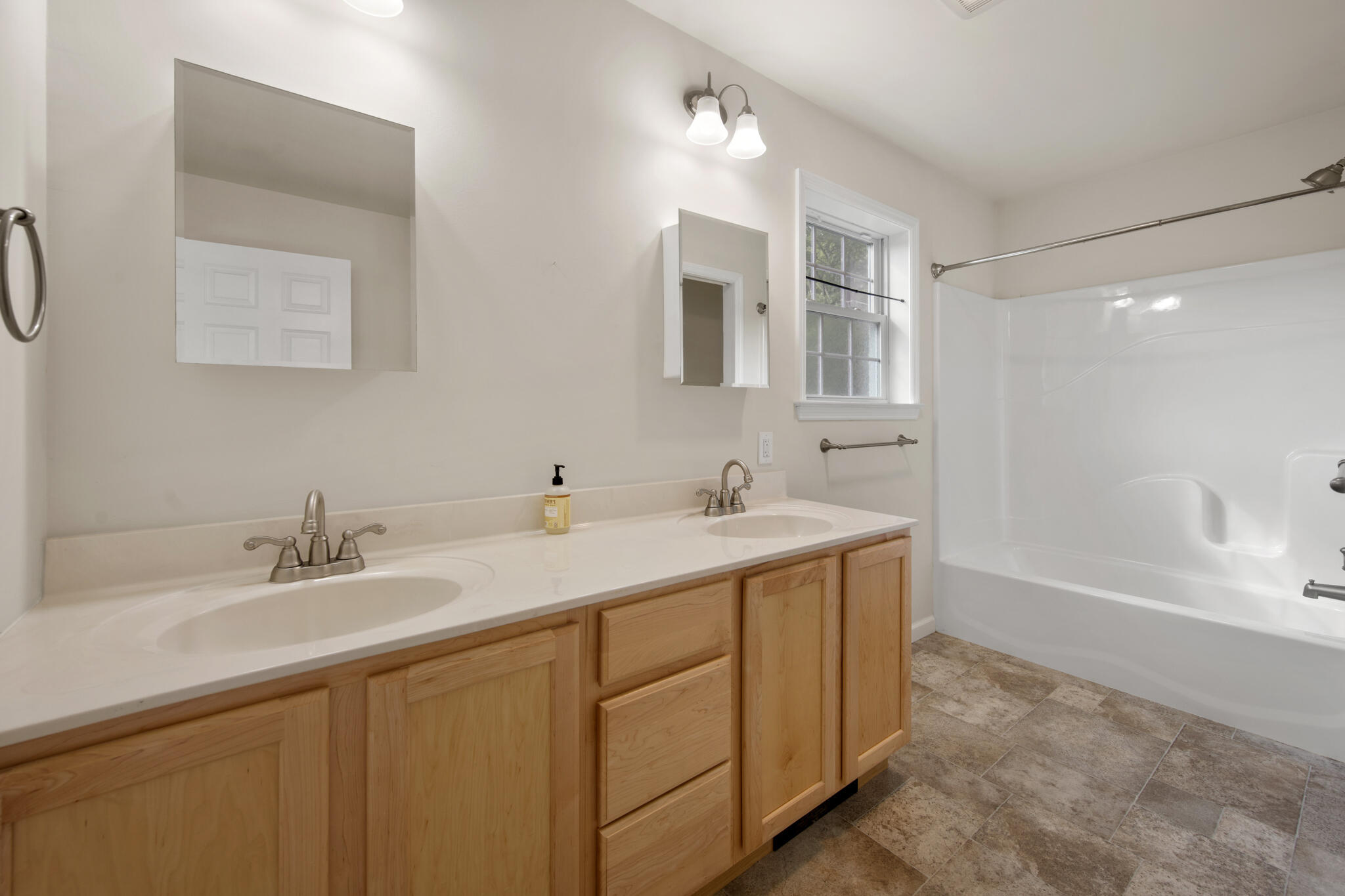 48 Peters Street Property Photo 20