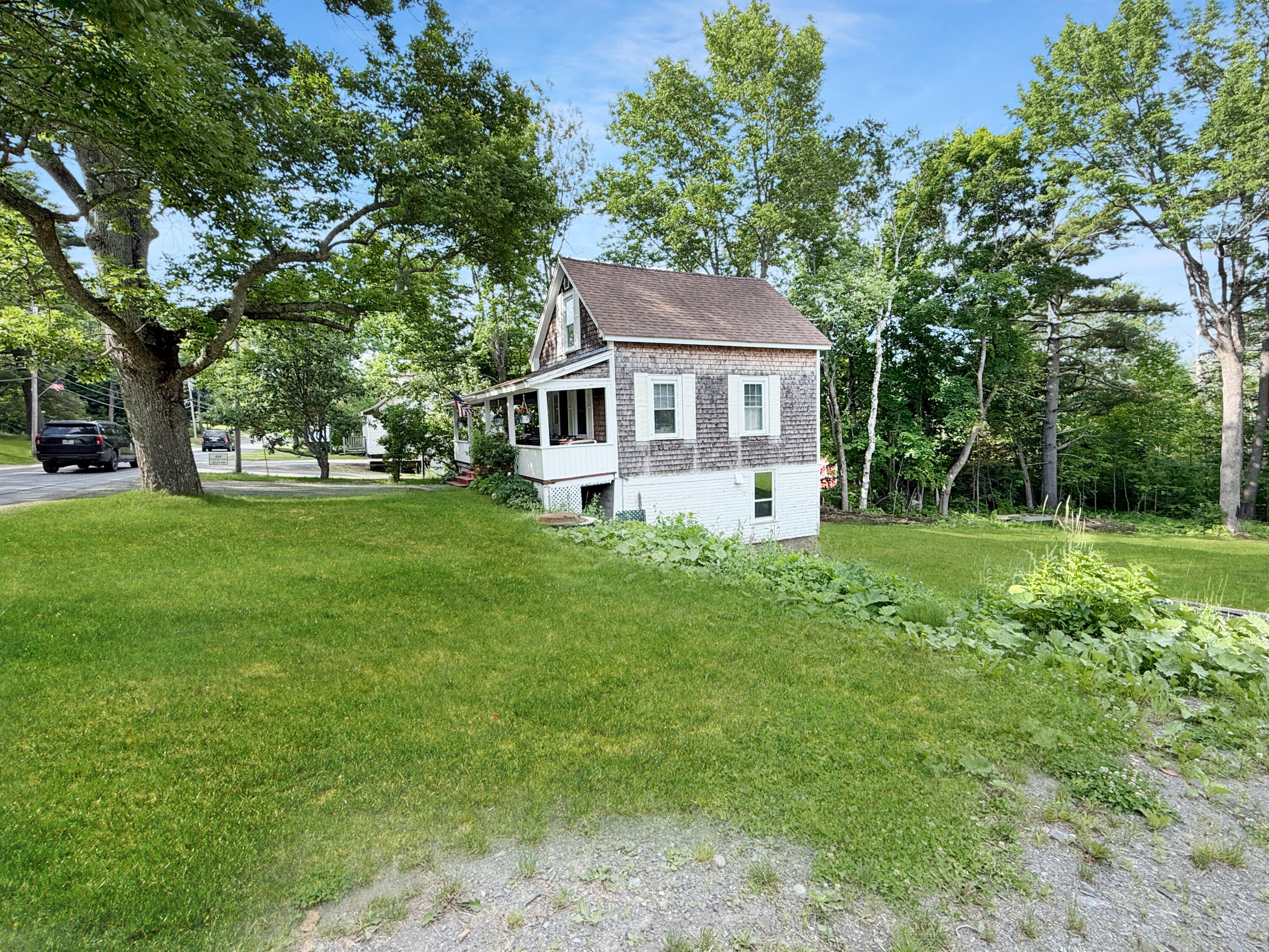 84 Lily Bay Road Property Photo 2