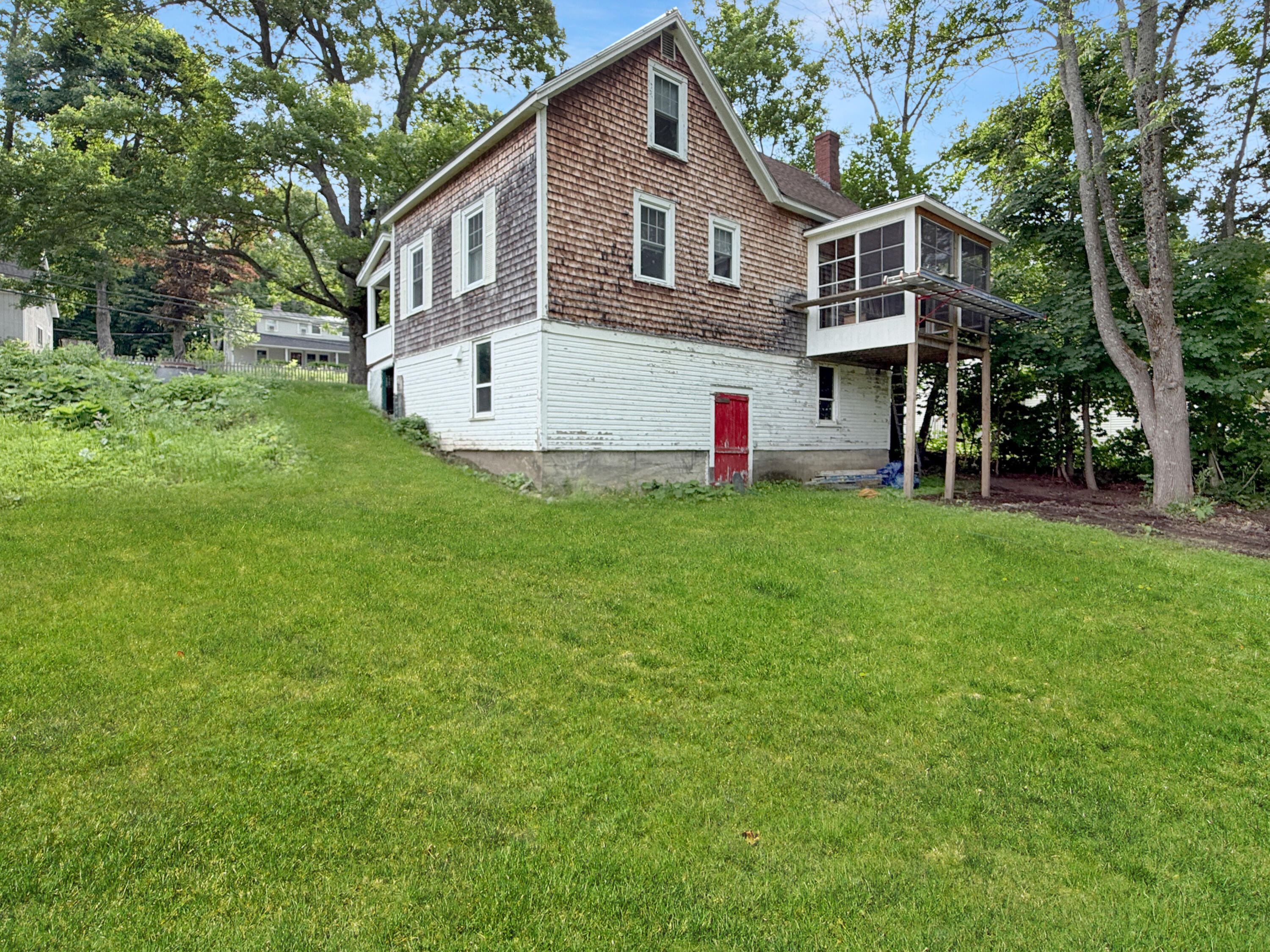 84 Lily Bay Road Property Photo 3
