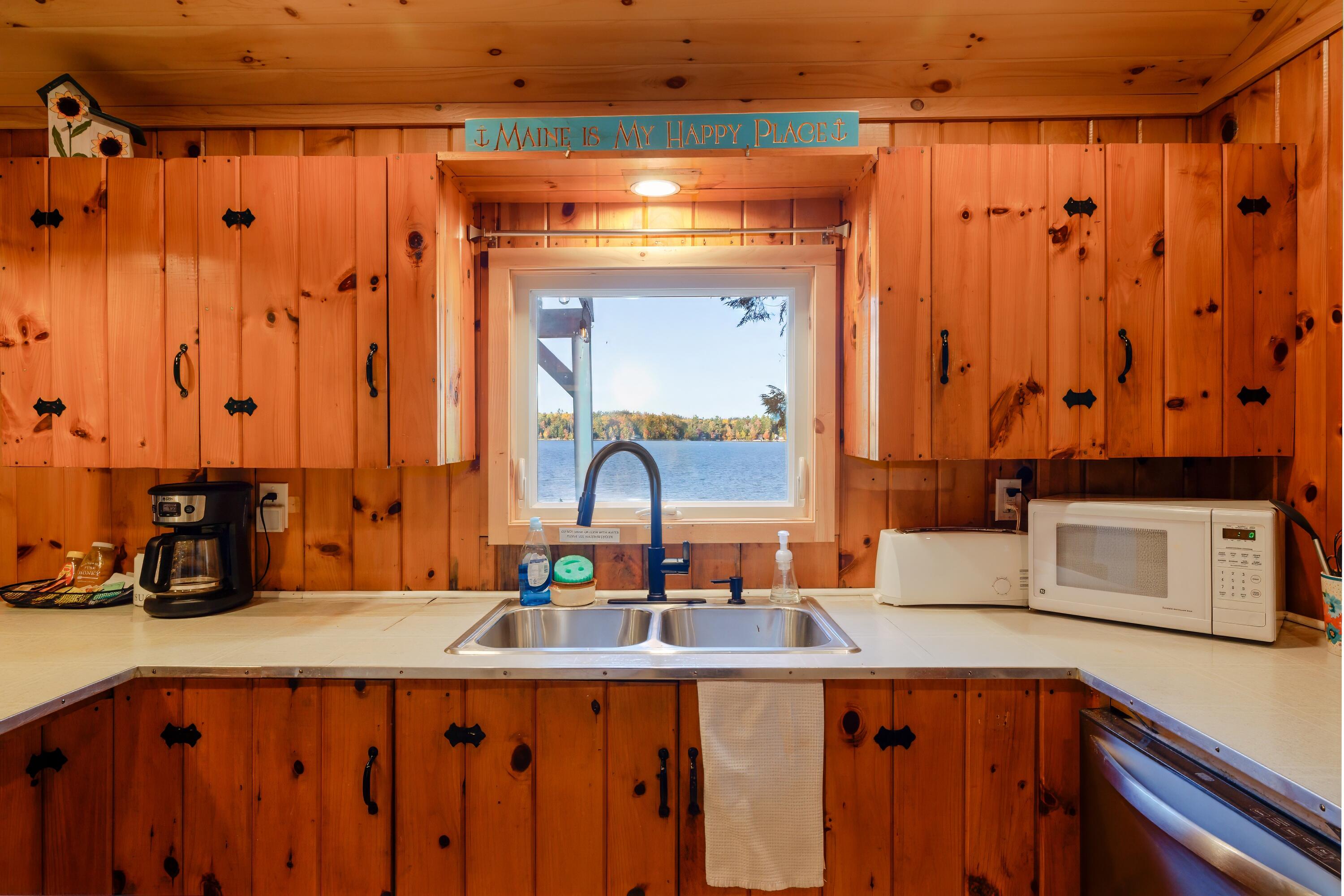 461 W Shore Road Property Photo 18