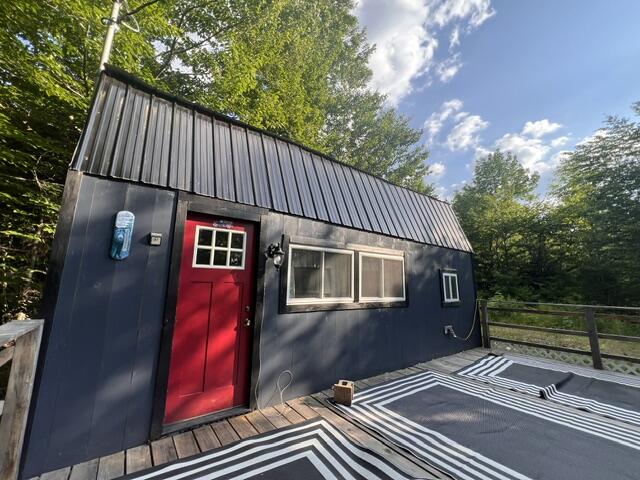 684 Estabrook Road Property Photo 3