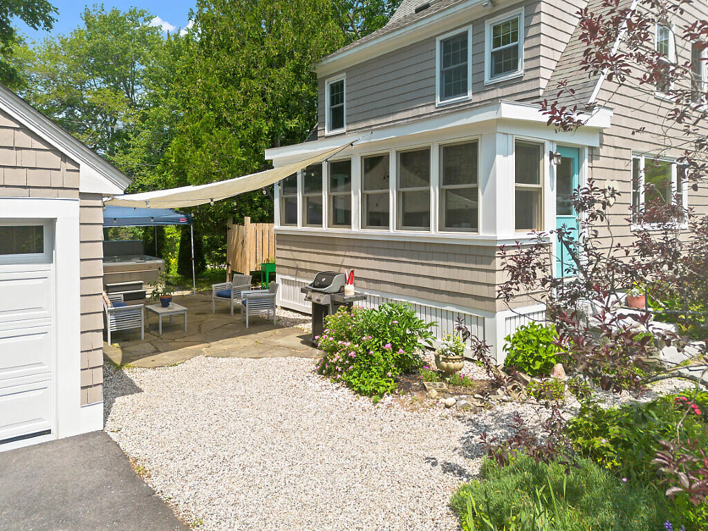 38 Johnson Road Property Photo 5