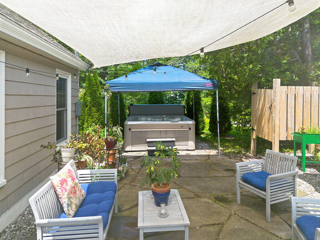 38 Johnson Road Property Photo 6