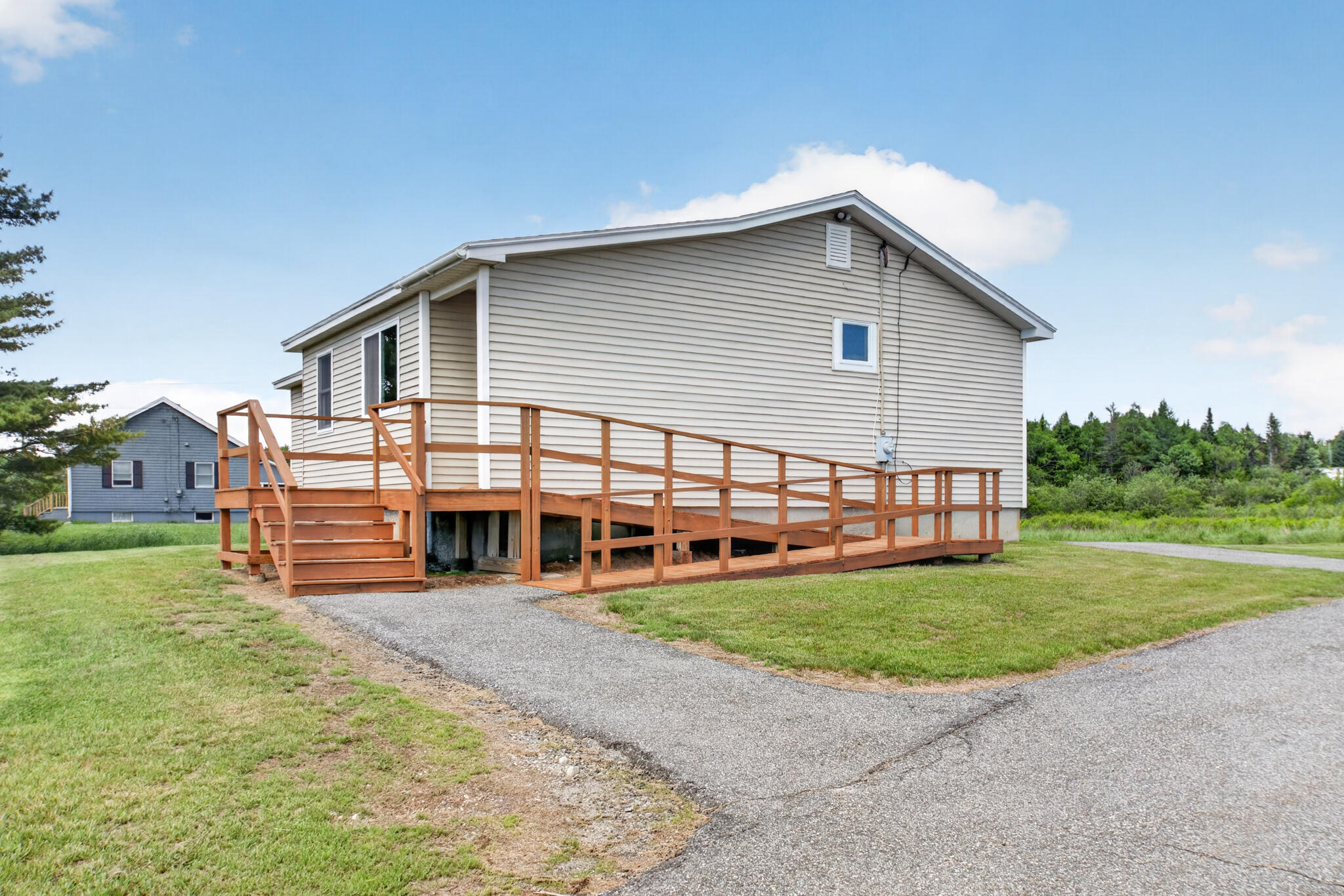 25 Hadley Lake Road Property Photo 4